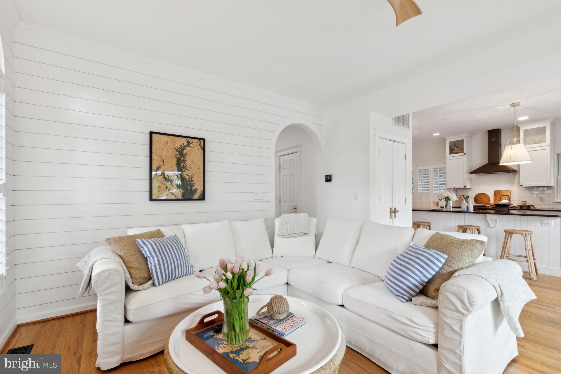 EASTPORT - Residential