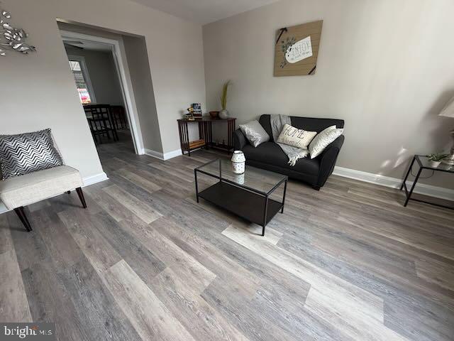 4112 FAIRFAX ROAD
