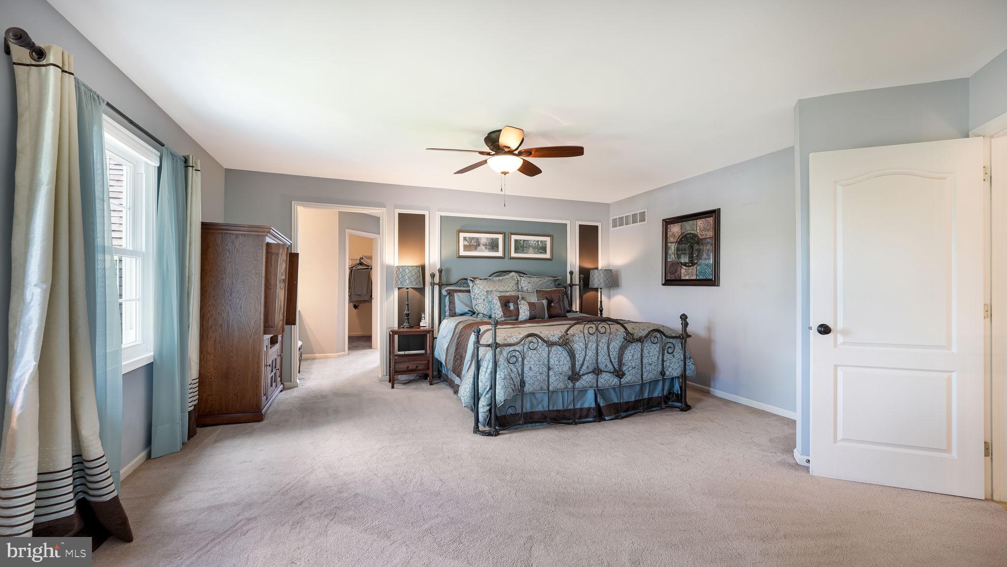 NORTHAMPTON CROSSG - Residential