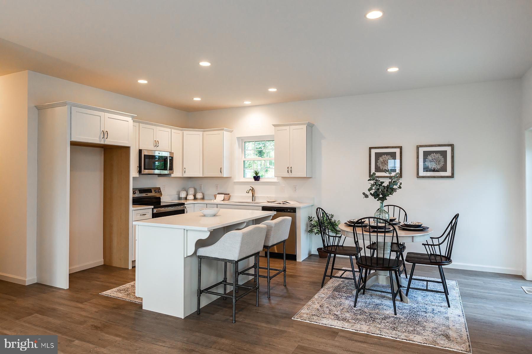 MEADOWS AT WICKLOW - Residential