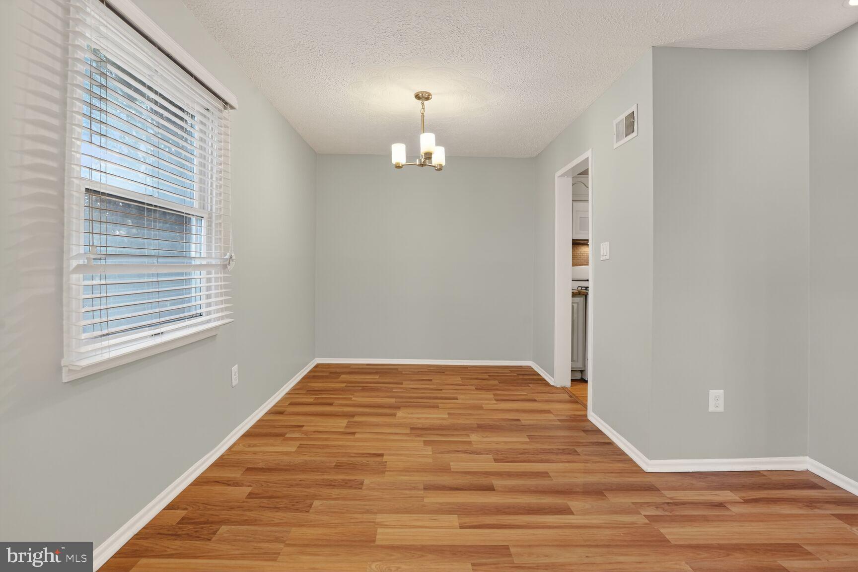 PIMMIT HILLS - Residential Lease