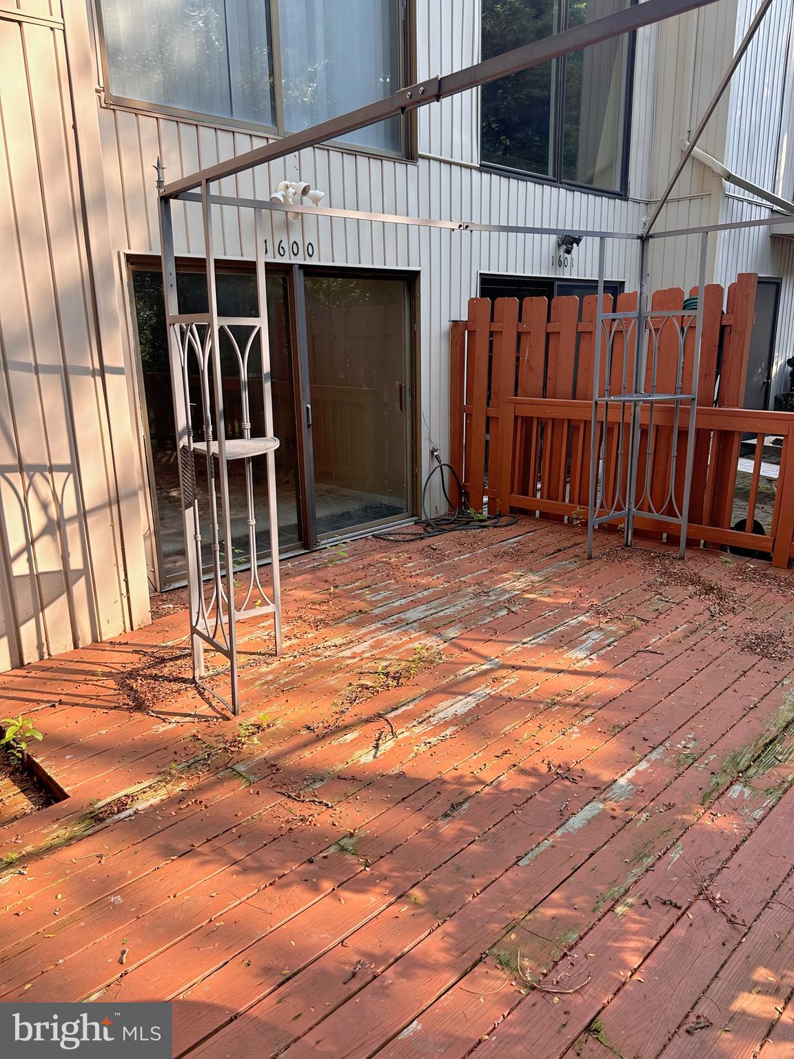 ARROWHEAD - Residential