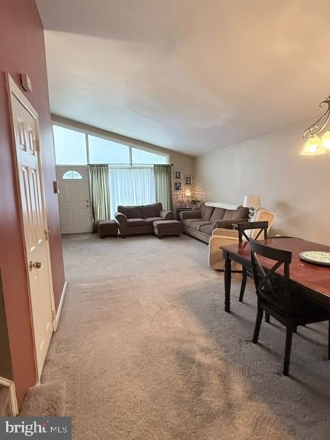 305 W VALLEY FORGE ROAD