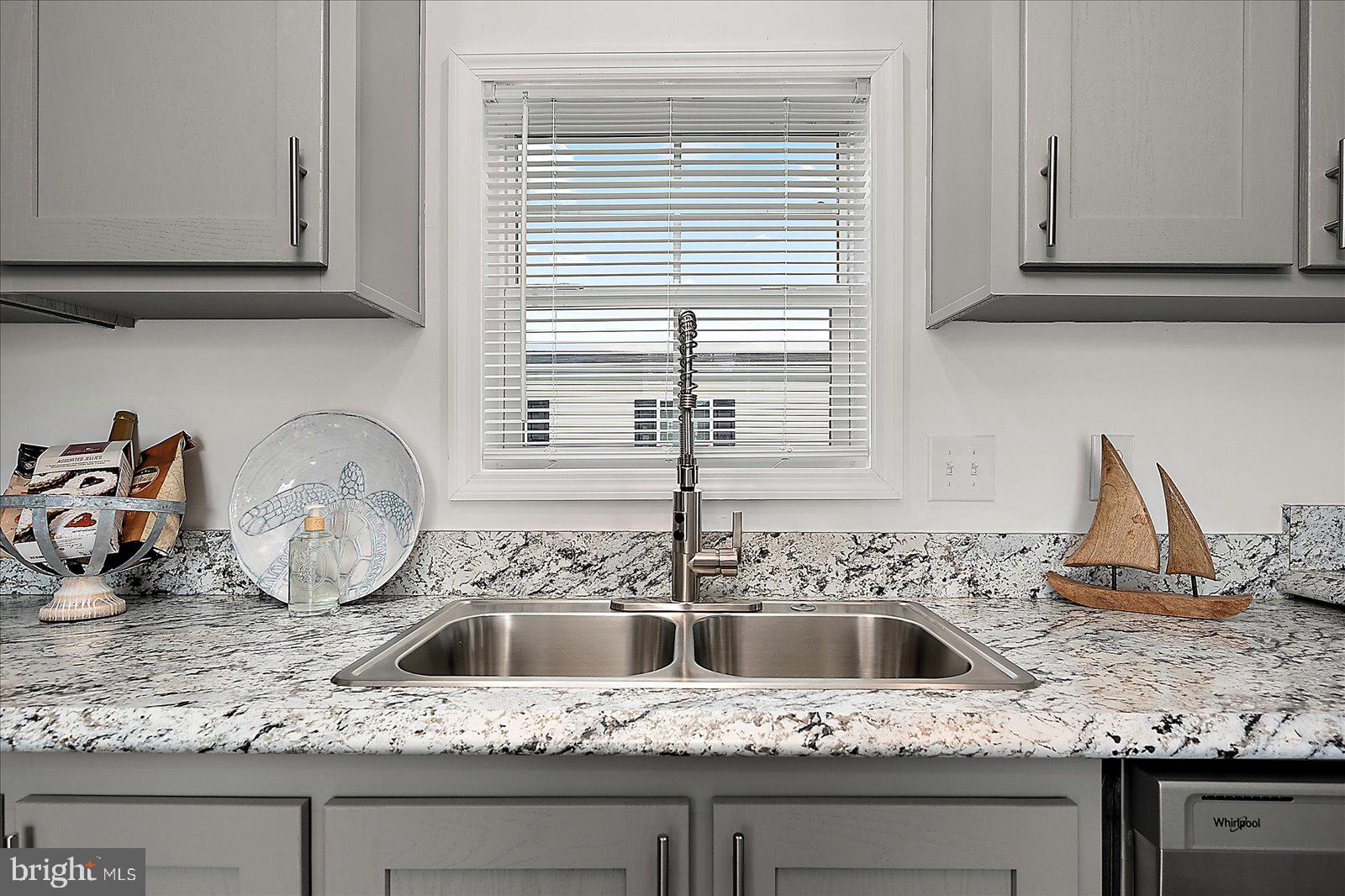 SALT LIFE PARK LLC - Residential