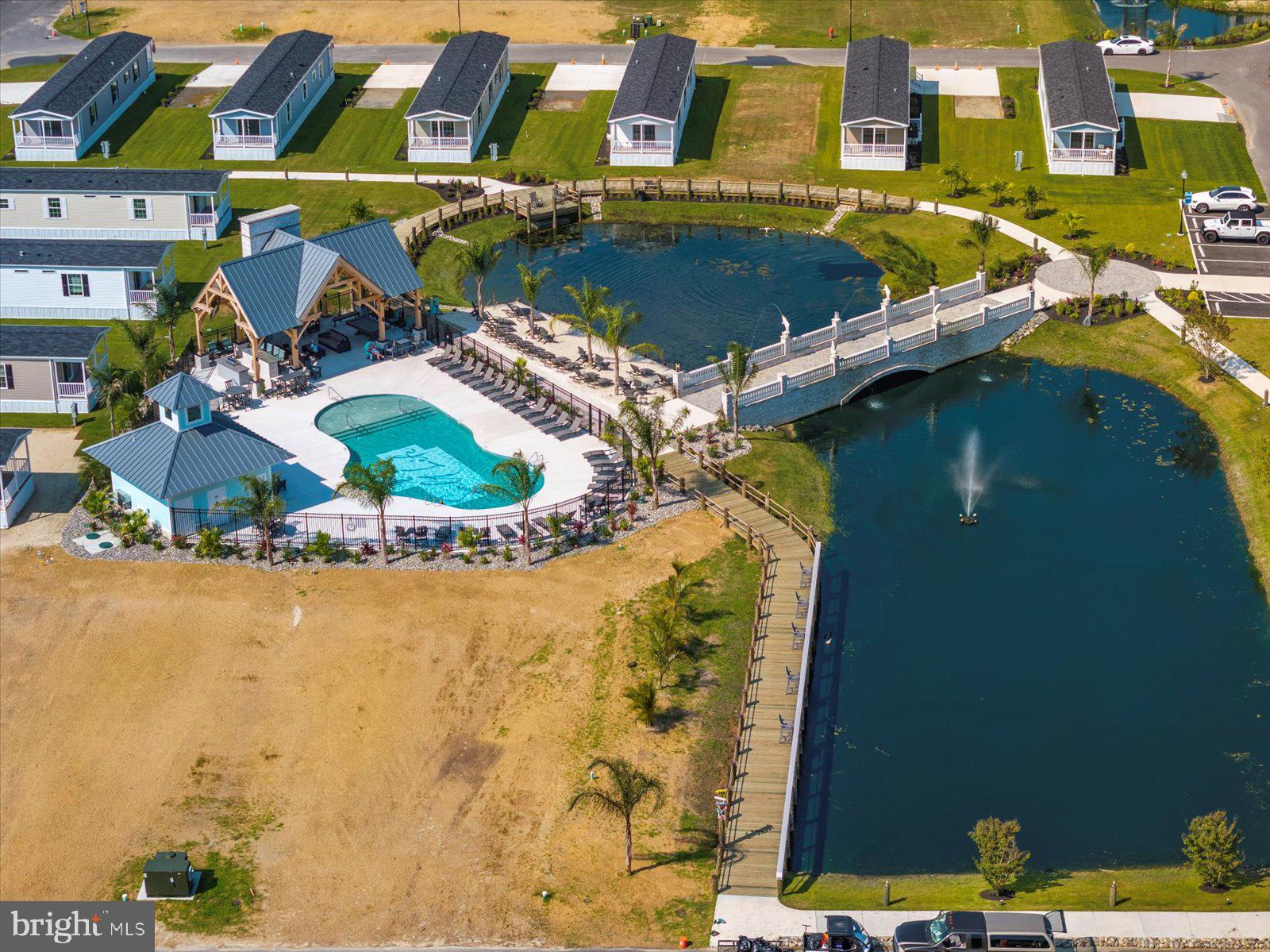 SALT LIFE PARK LLC - Residential