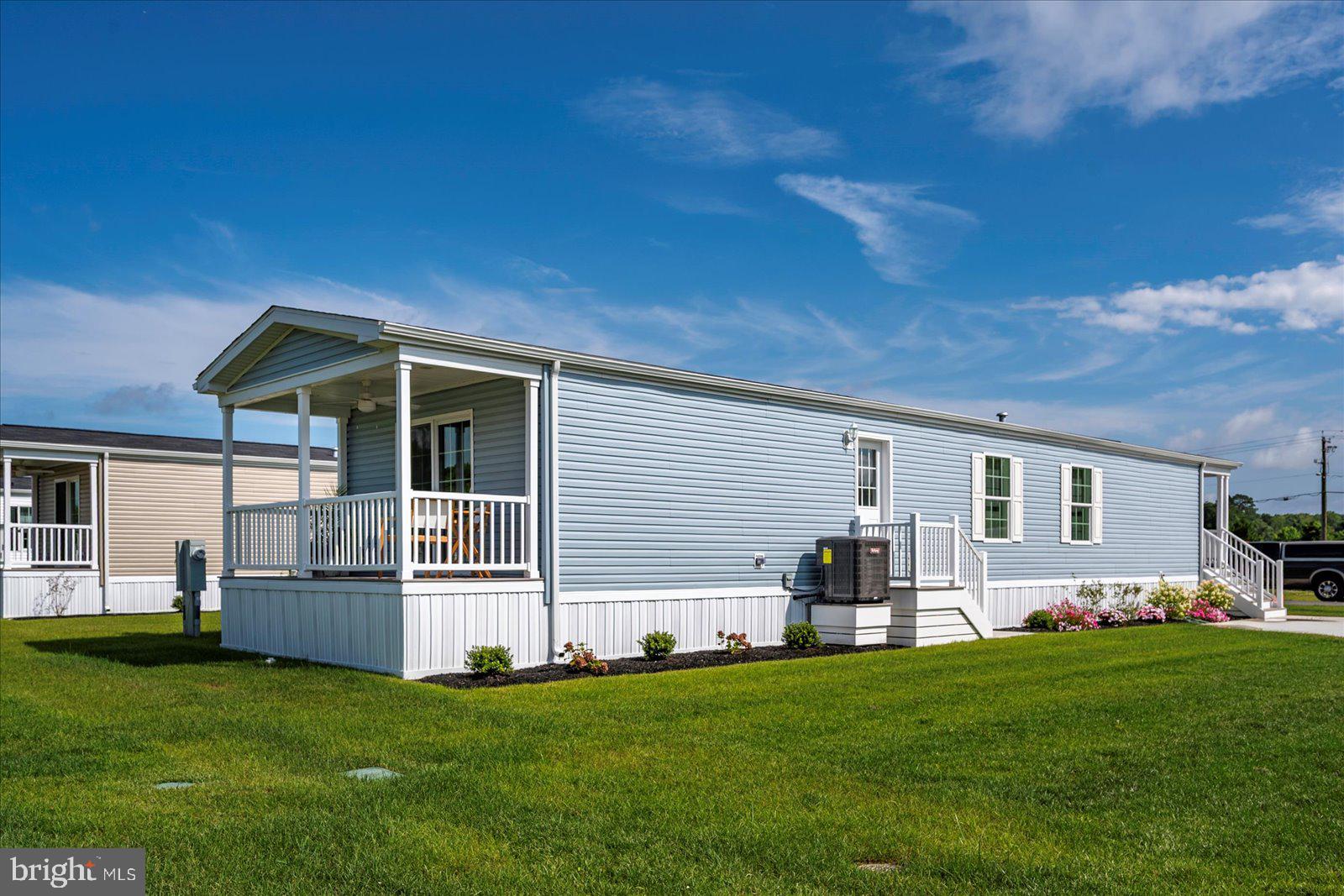 SALT LIFE PARK LLC - Residential