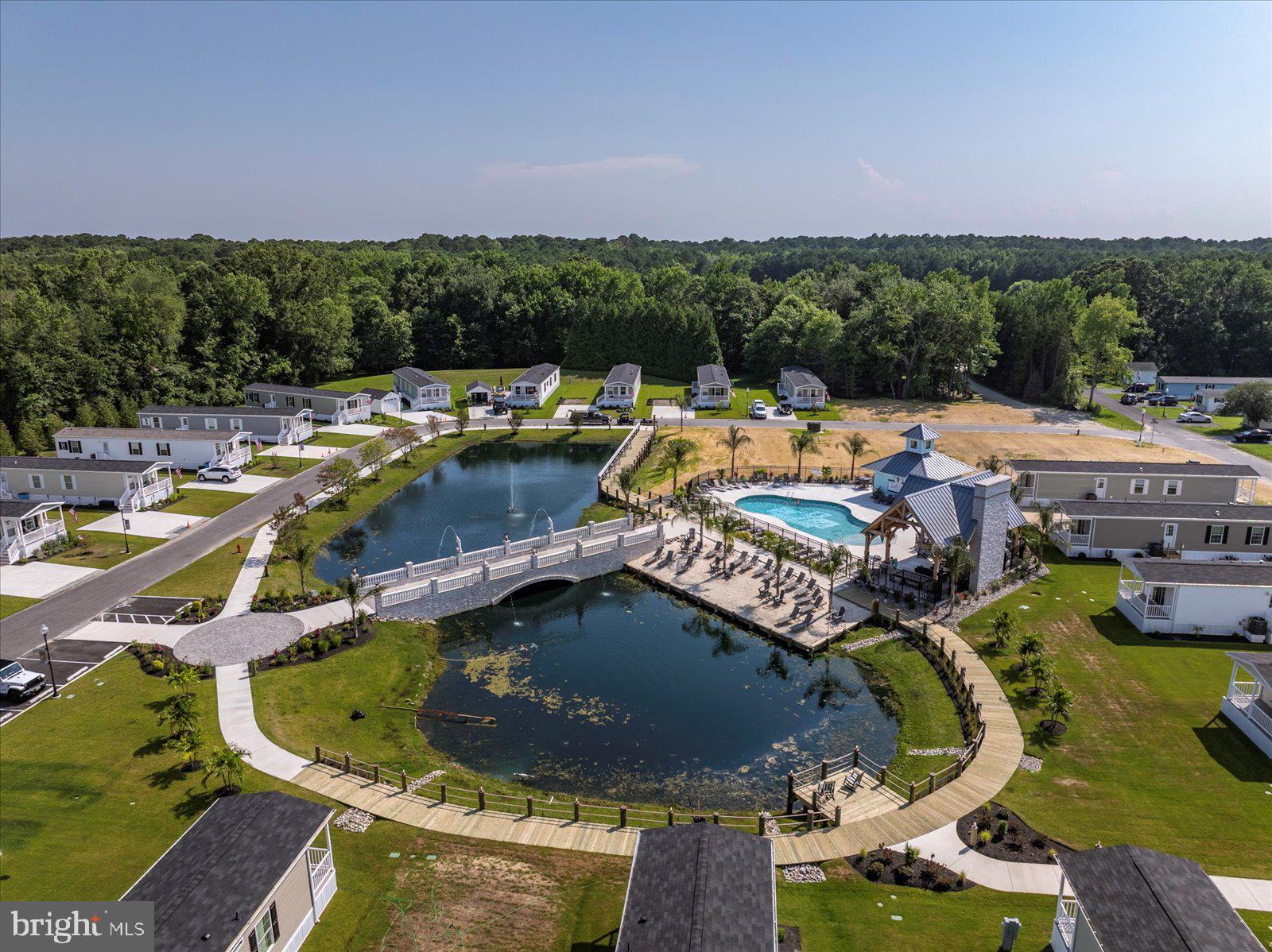 SALT LIFE PARK LLC - Residential