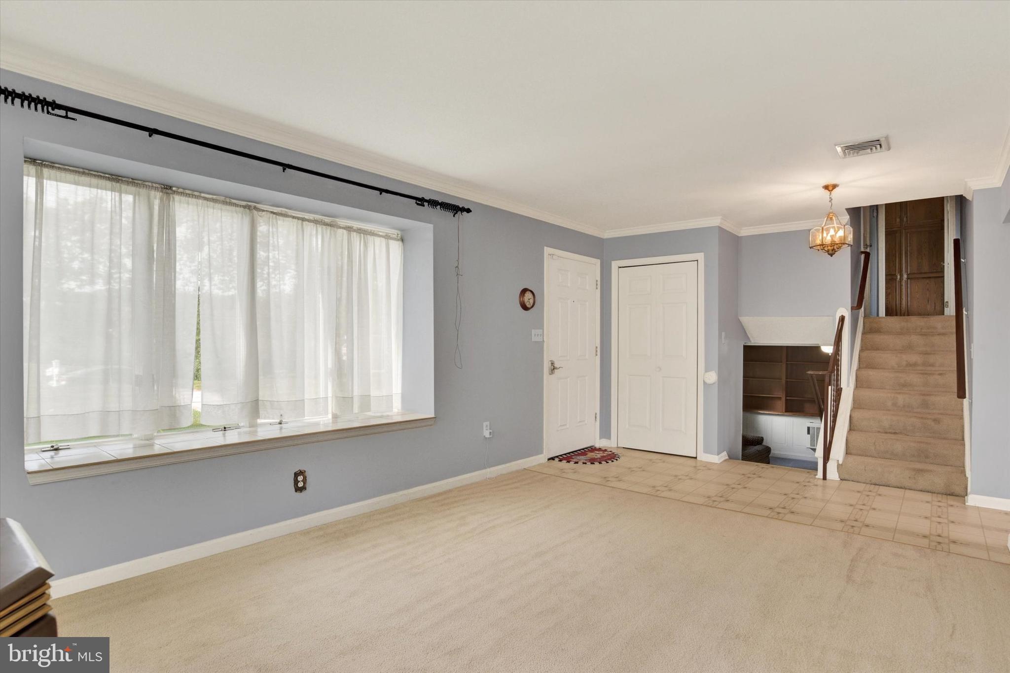 HIGH MEADOW - Residential