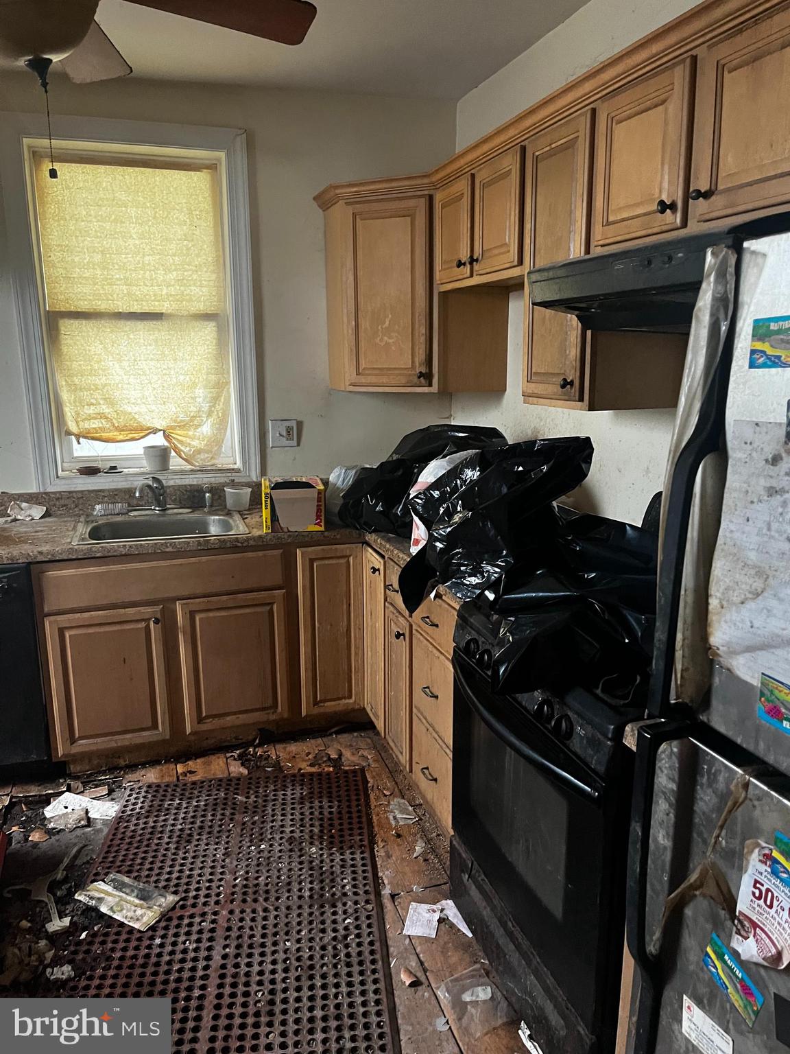 POINT BREEZE - Residential