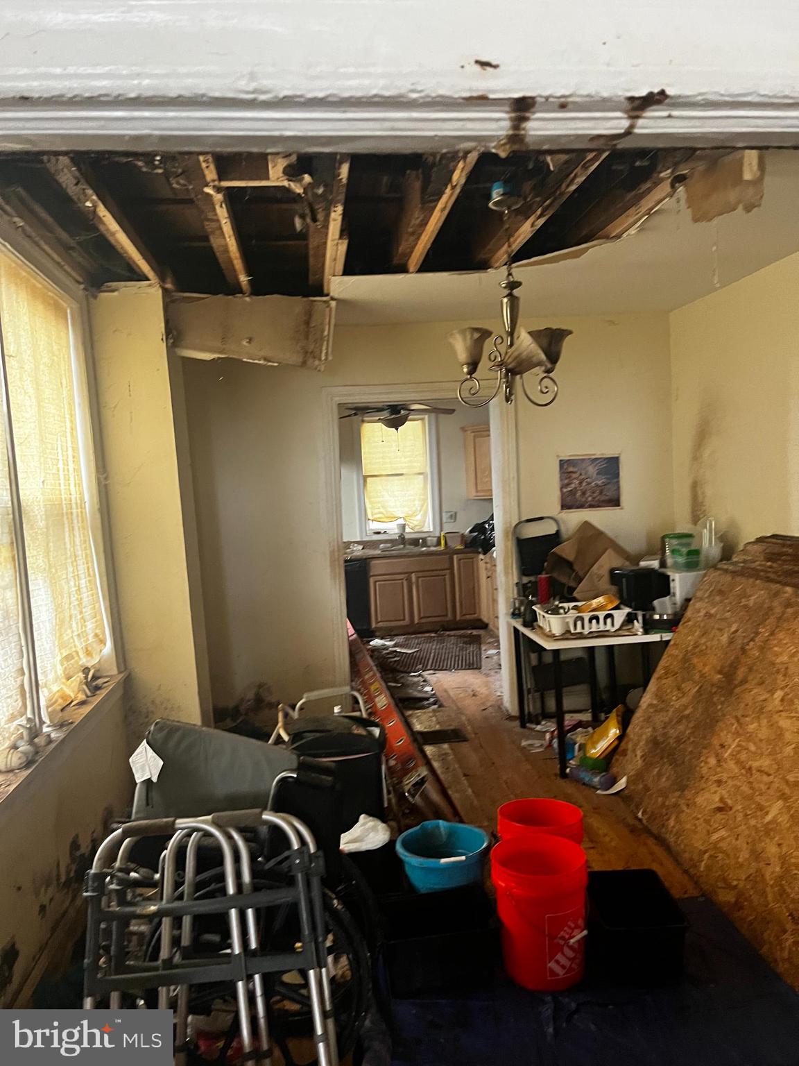 POINT BREEZE - Residential