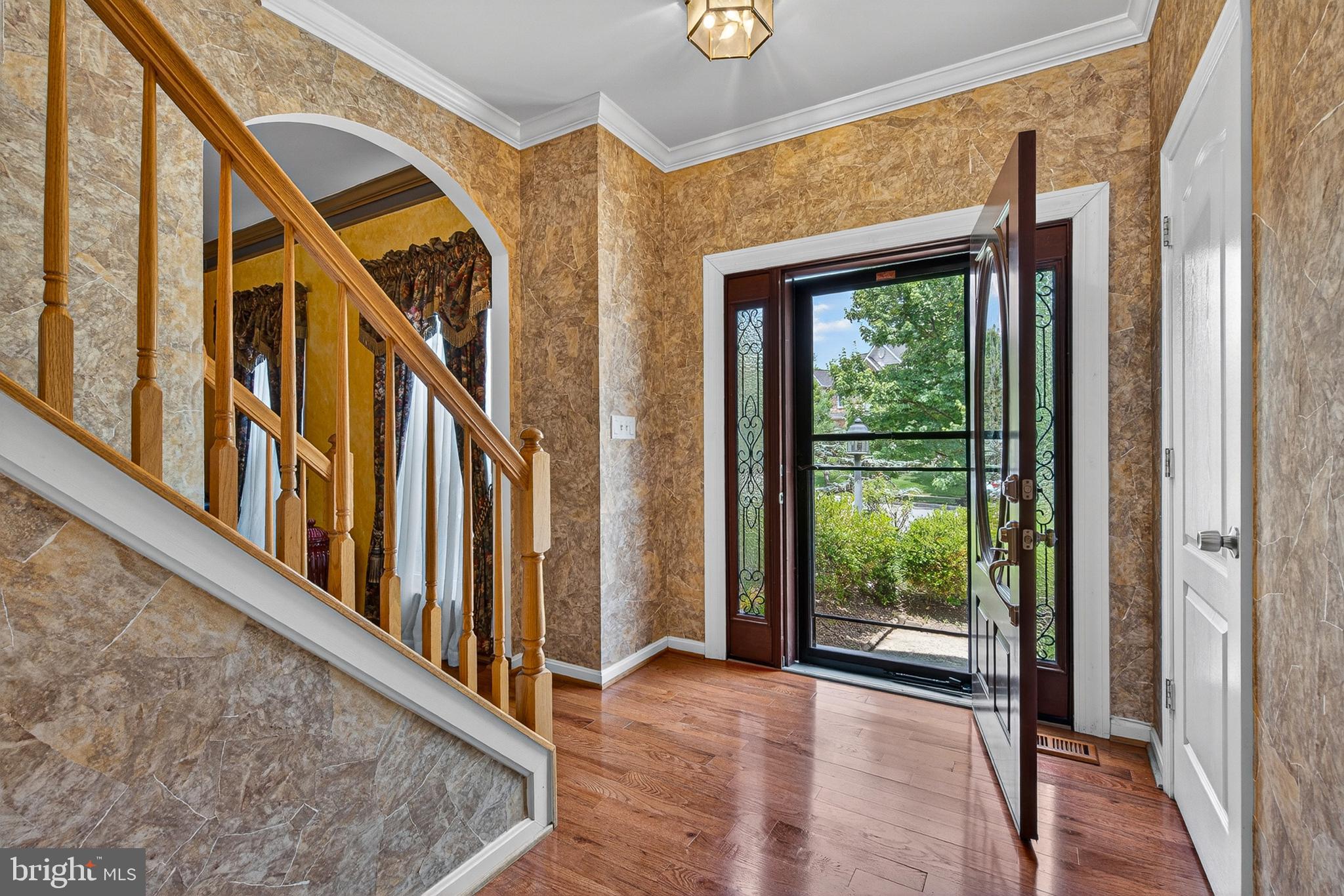 5076 SPRINGHOUSE CIRCLE