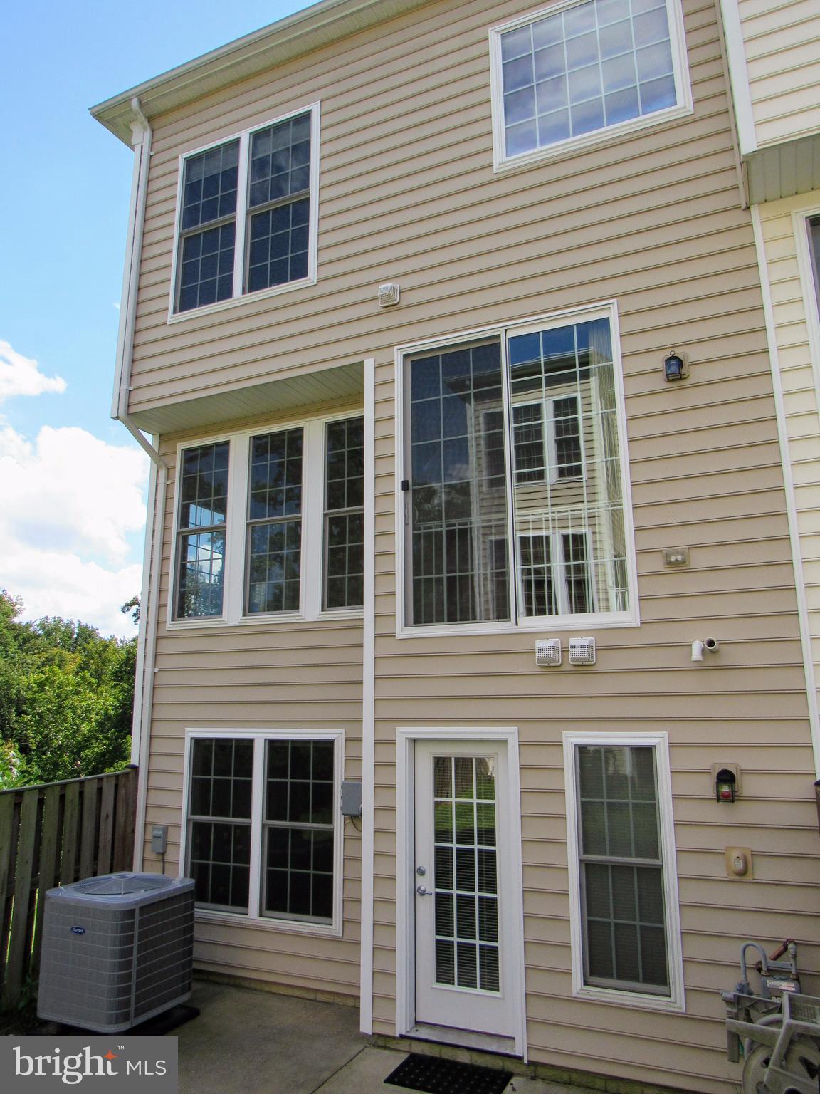 POTOMAC CLUB - Residential