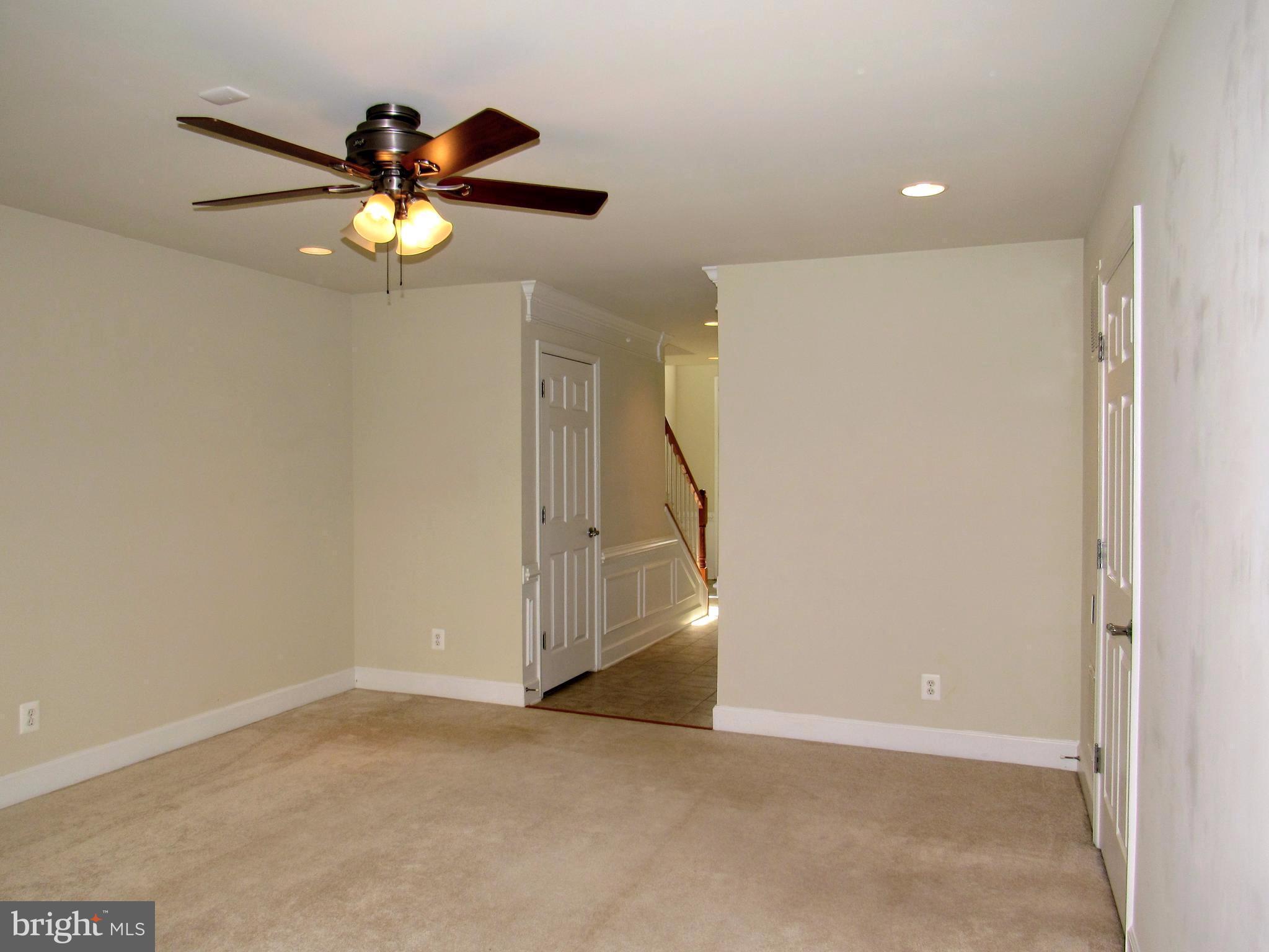 POTOMAC CLUB - Residential