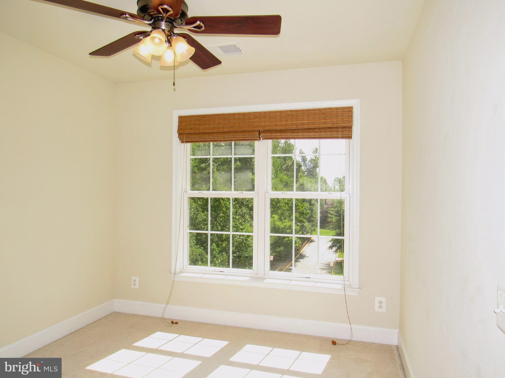 POTOMAC CLUB - Residential