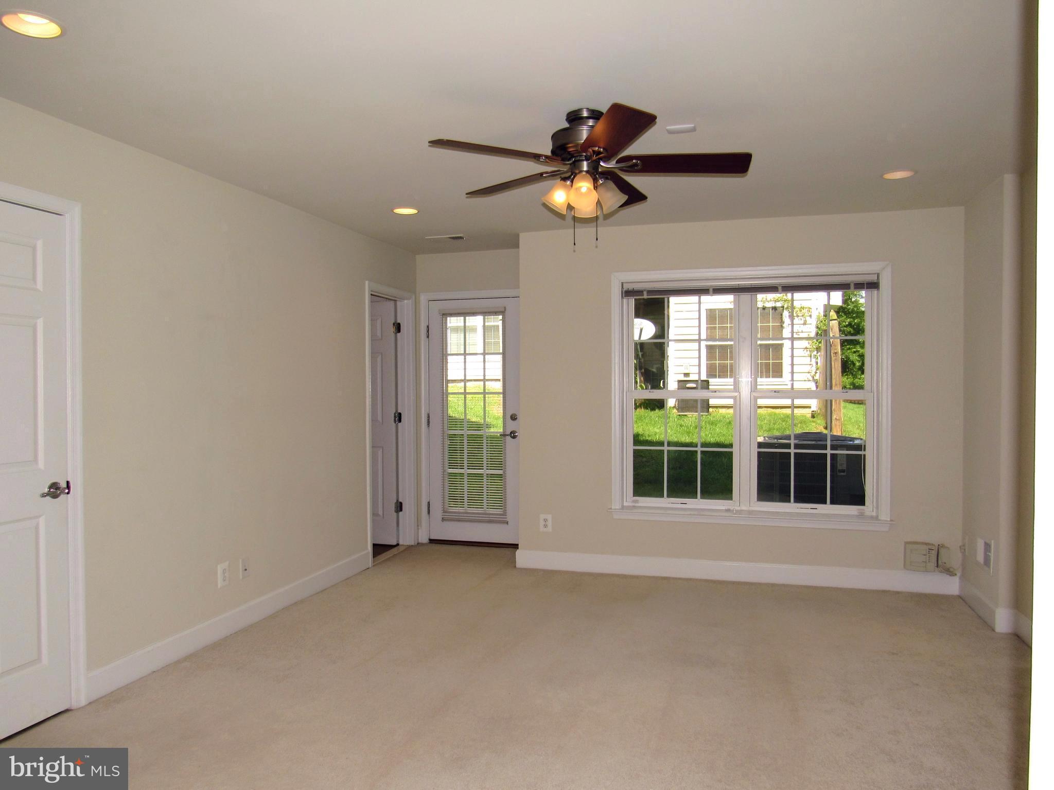 POTOMAC CLUB - Residential