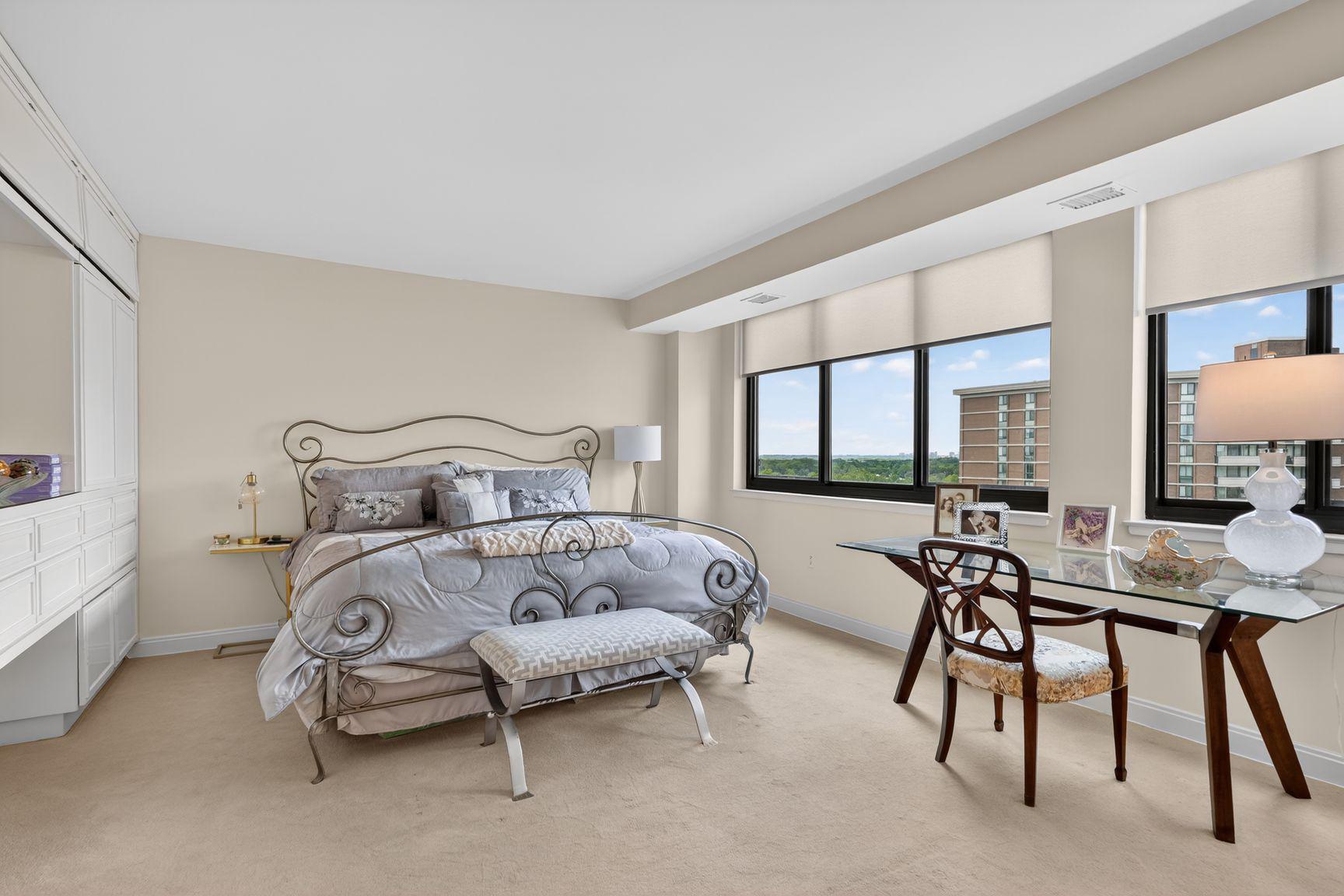 FRIENDSHIP HEIGHTS - Residential