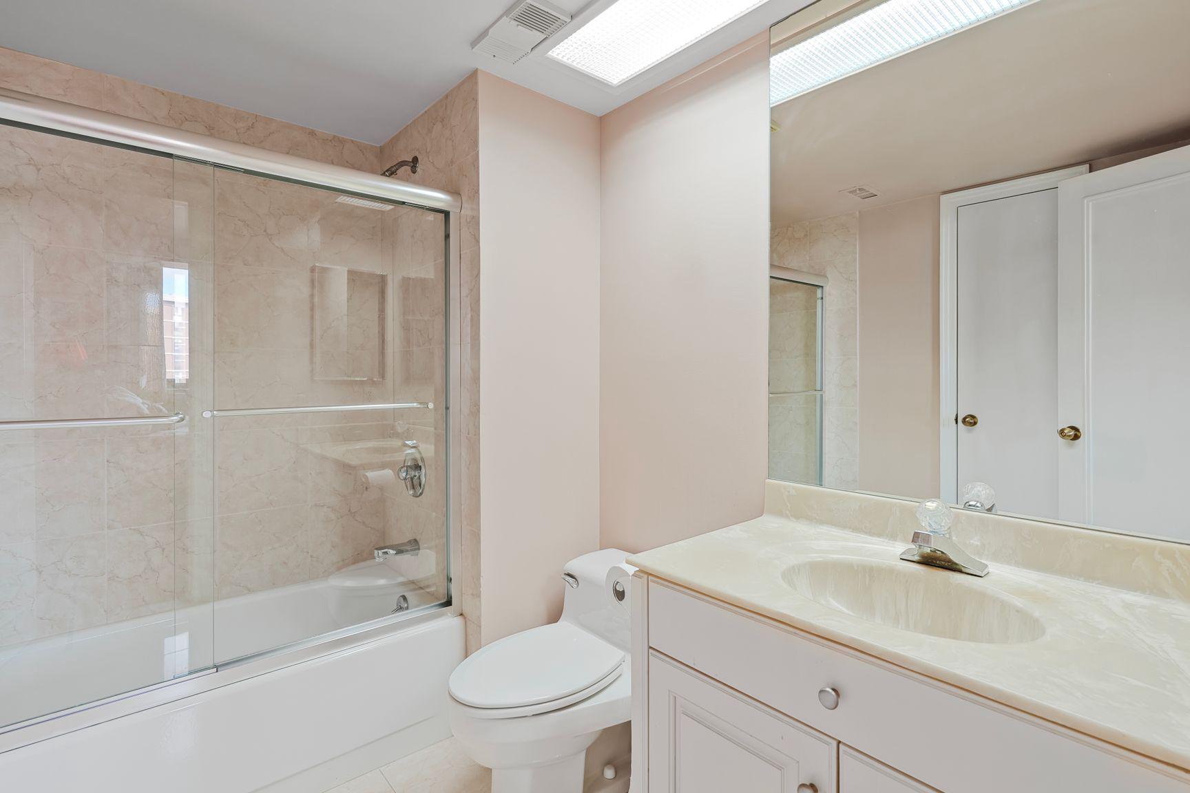 FRIENDSHIP HEIGHTS - Residential