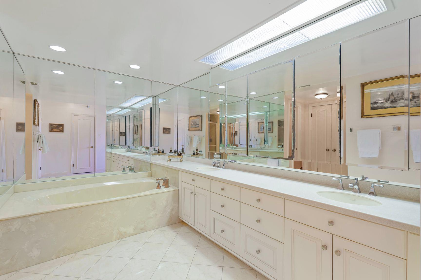FRIENDSHIP HEIGHTS - Residential