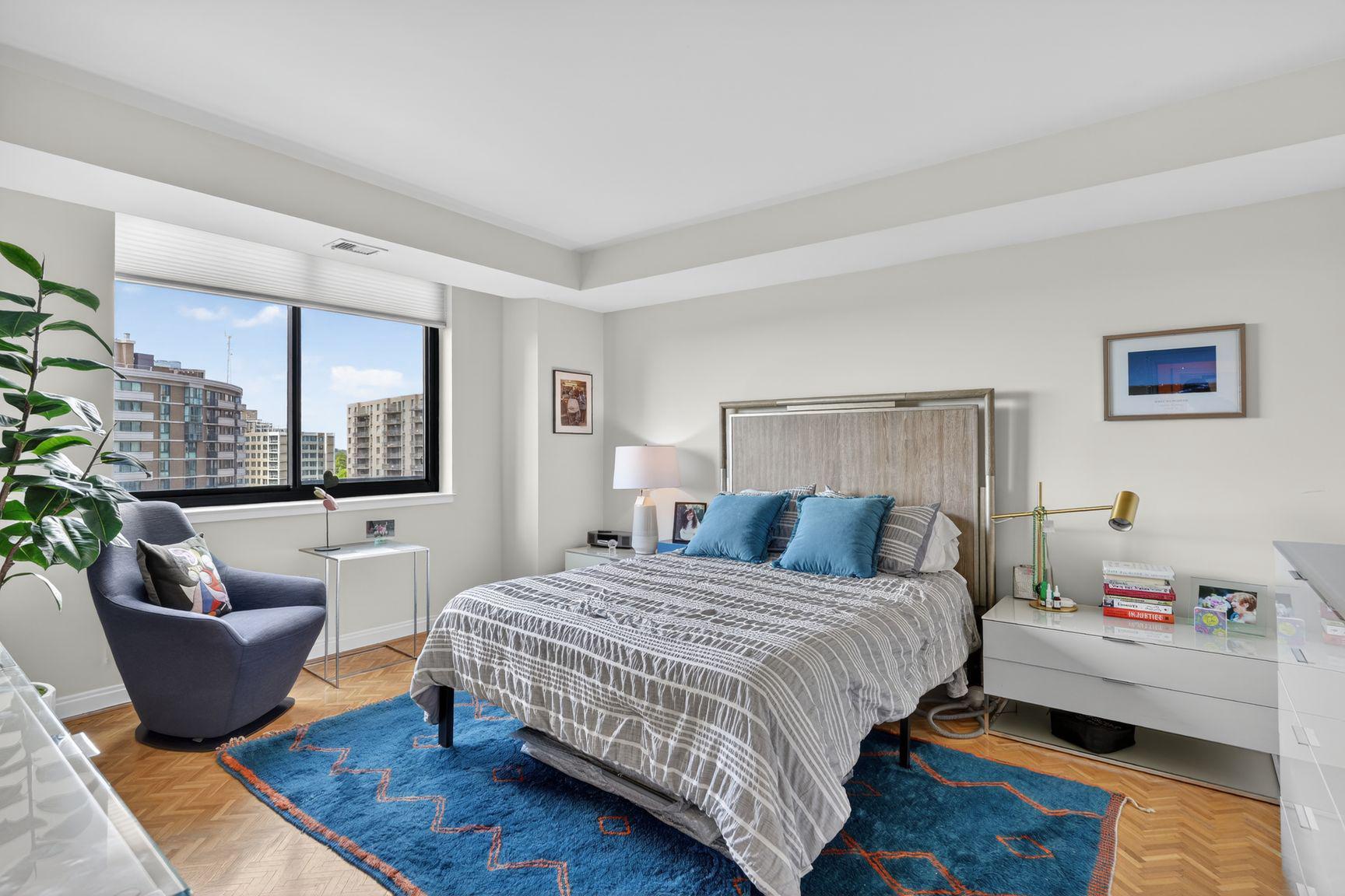 FRIENDSHIP HEIGHTS - Residential