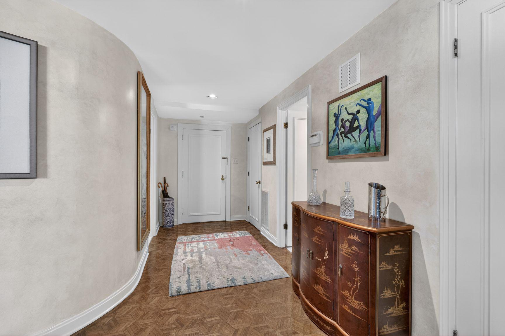 FRIENDSHIP HEIGHTS - Residential