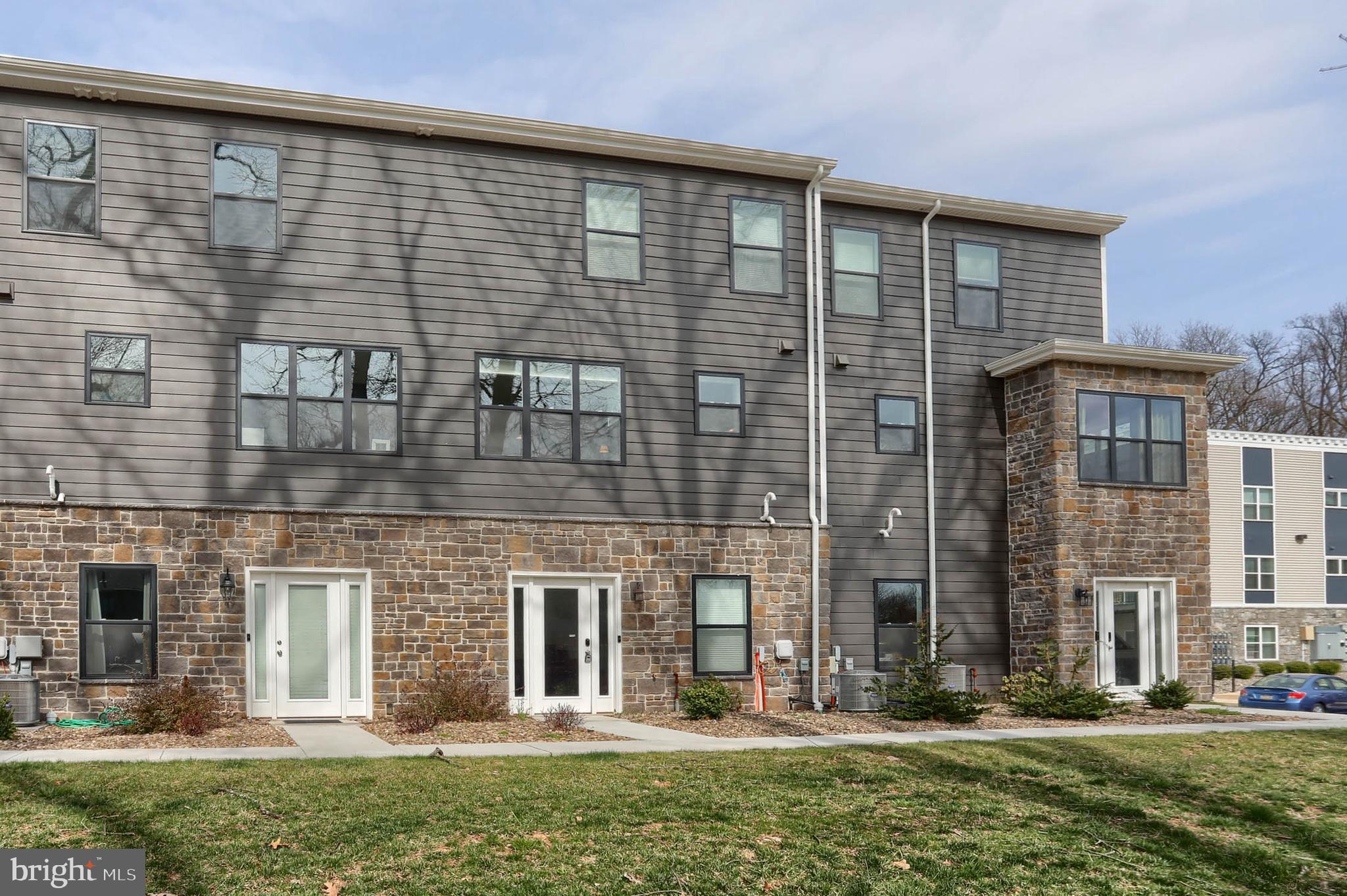 HIGH POINTE IN HERSHEY - Residential Lease