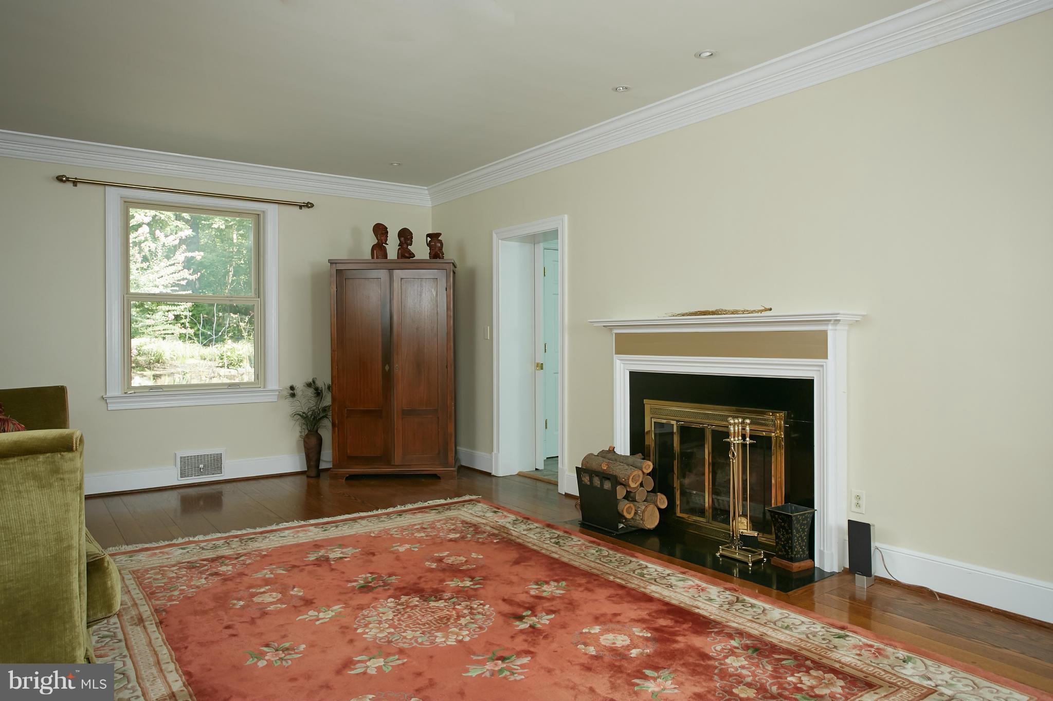 BRADLEY HILLS GROVE - Residential