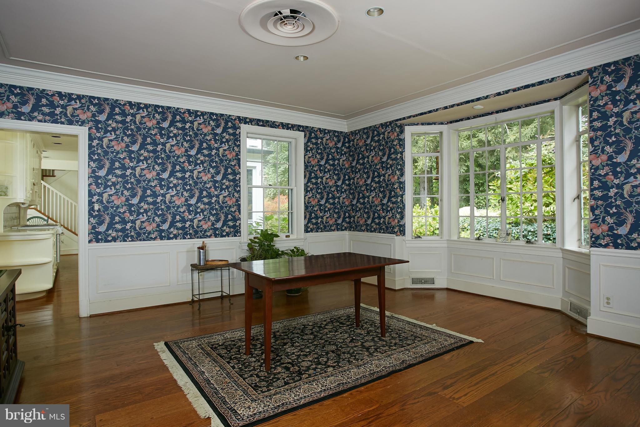 BRADLEY HILLS GROVE - Residential