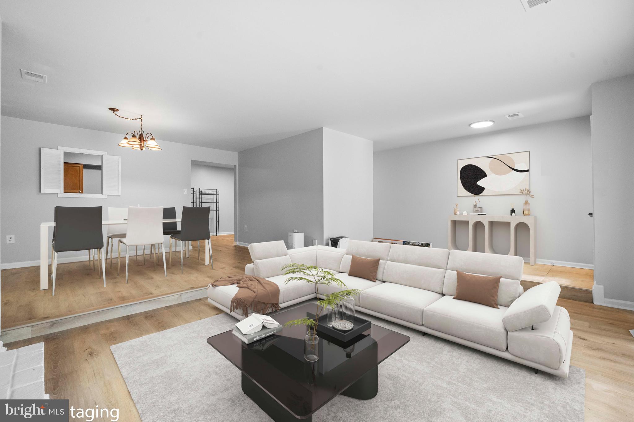 FAIRFAX PLAZA TOWNHOUSES - Residential