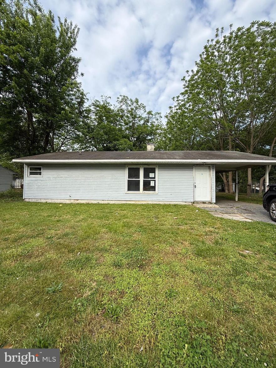 This property is located in the community of Capital Park and is being sold AS-IS. The seller and listing agent make no guarantees regarding the condition of the property. Needs a complete renovation.