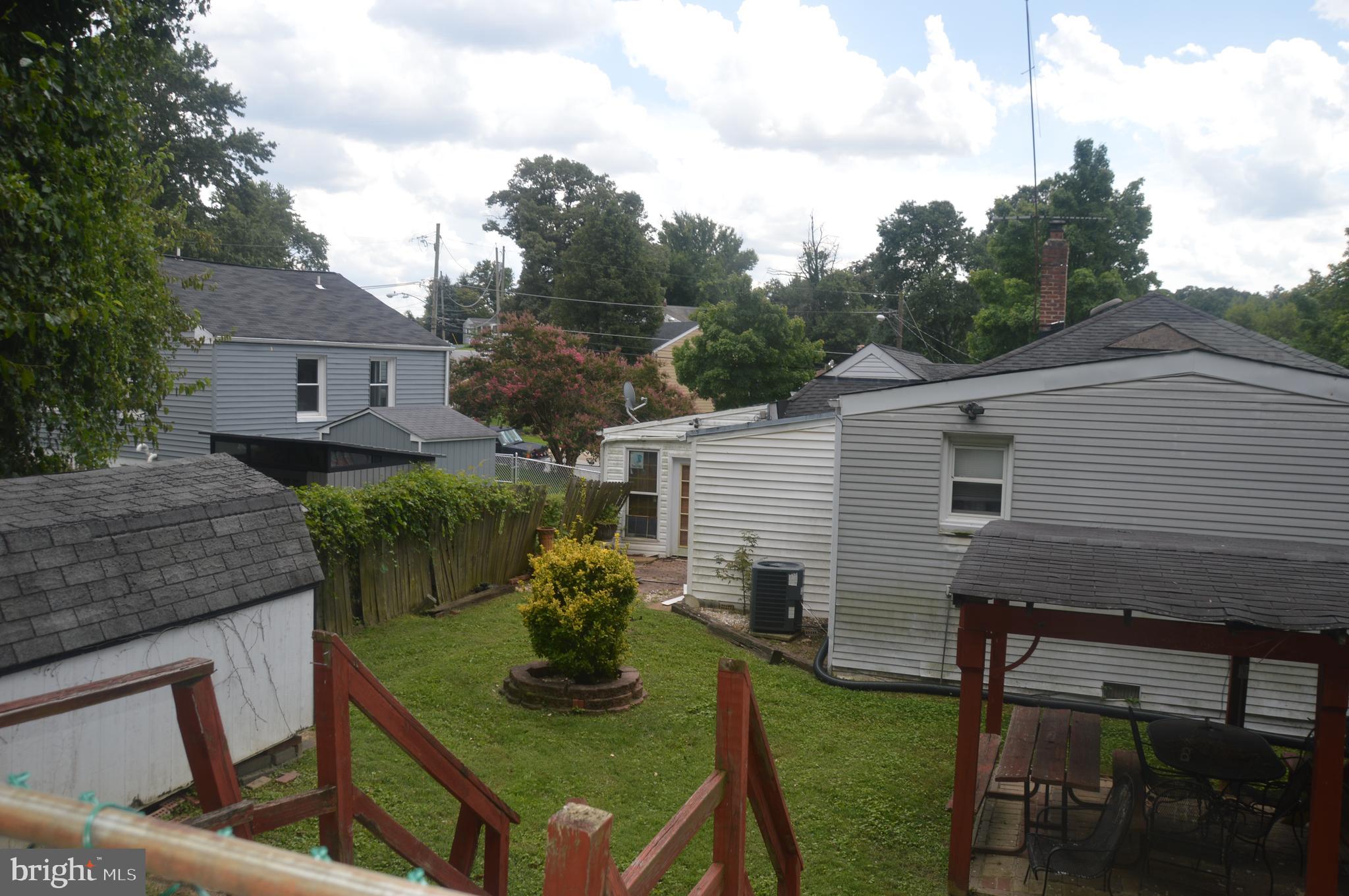 CHAPEL OAKS - Residential