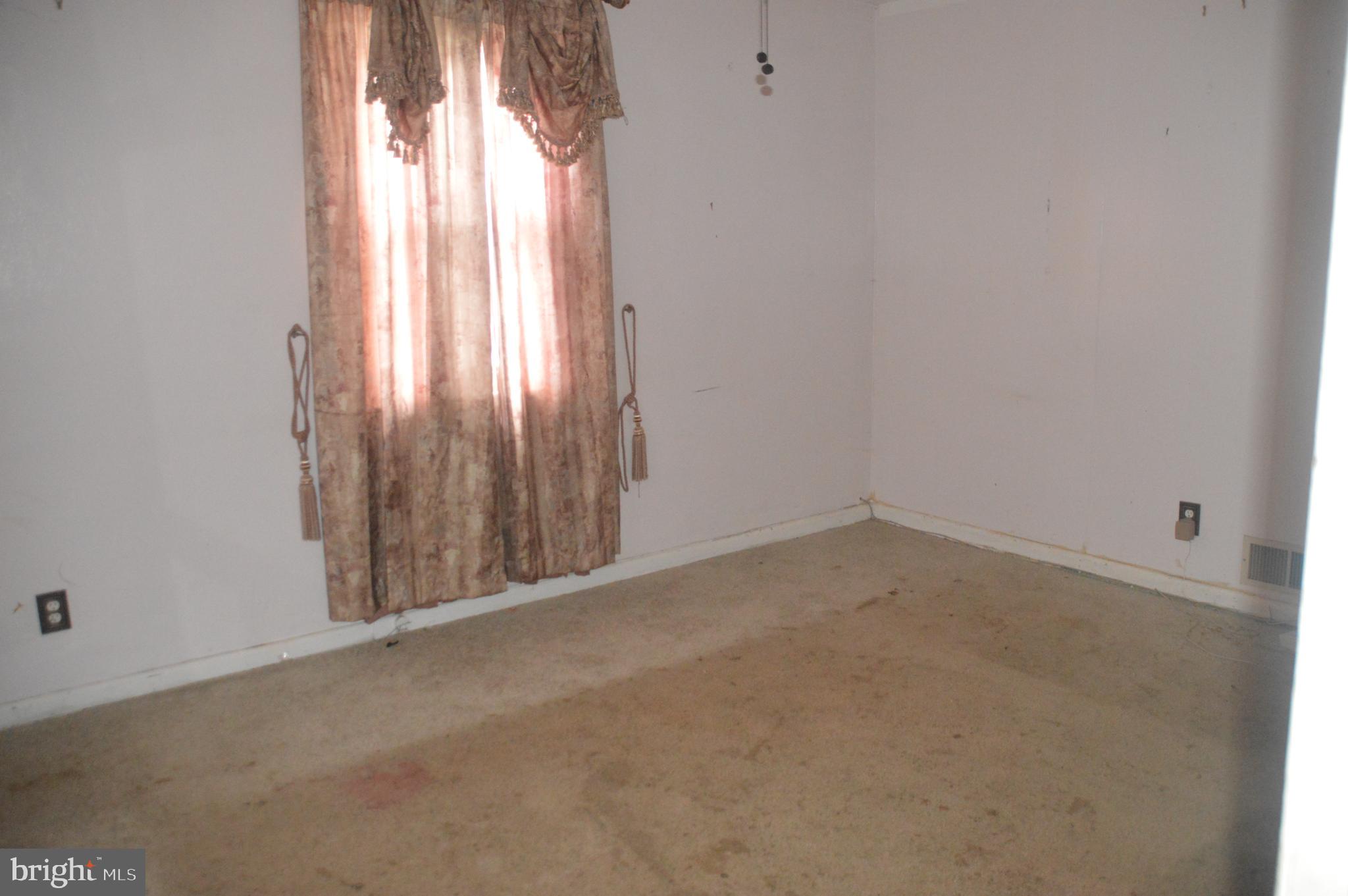 CHAPEL OAKS - Residential