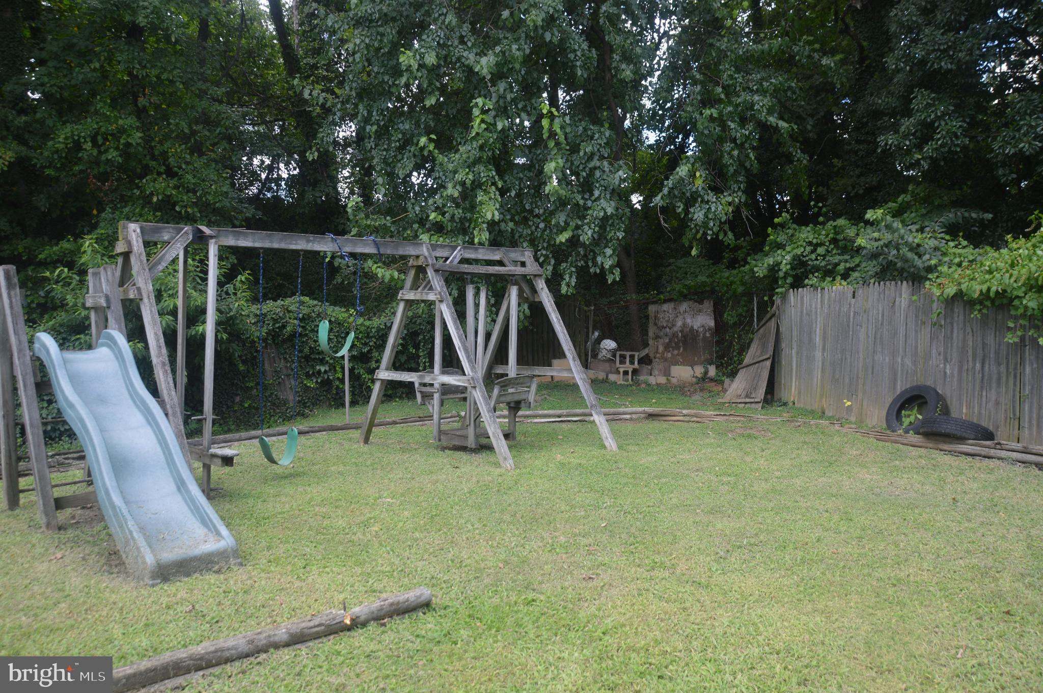 CHAPEL OAKS - Residential