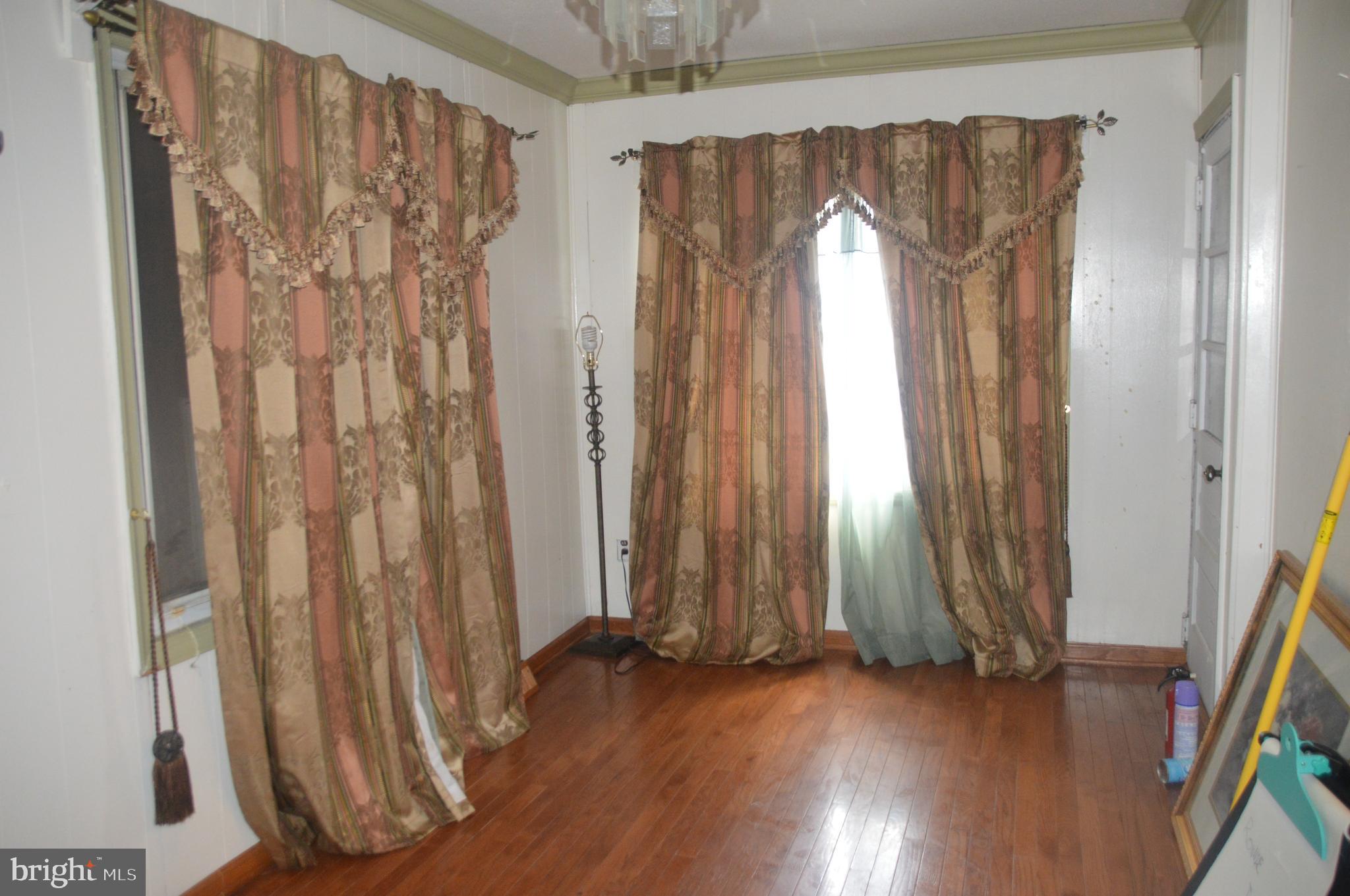 CHAPEL OAKS - Residential