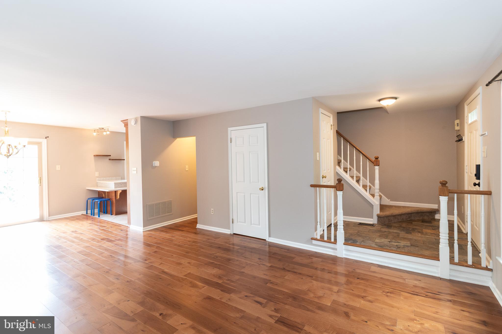 504 CARPENTER COURT