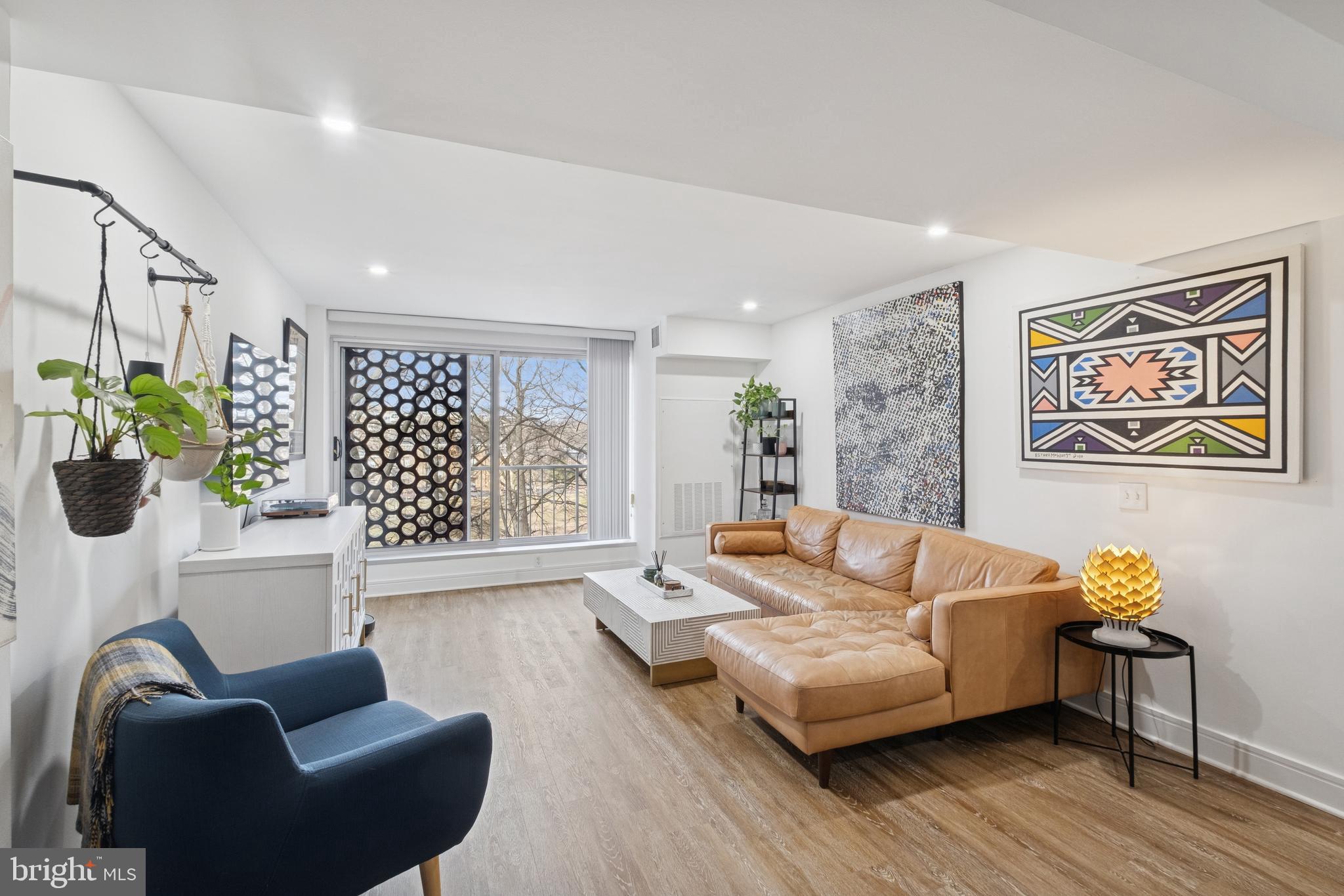 800 4TH STREET SW N401