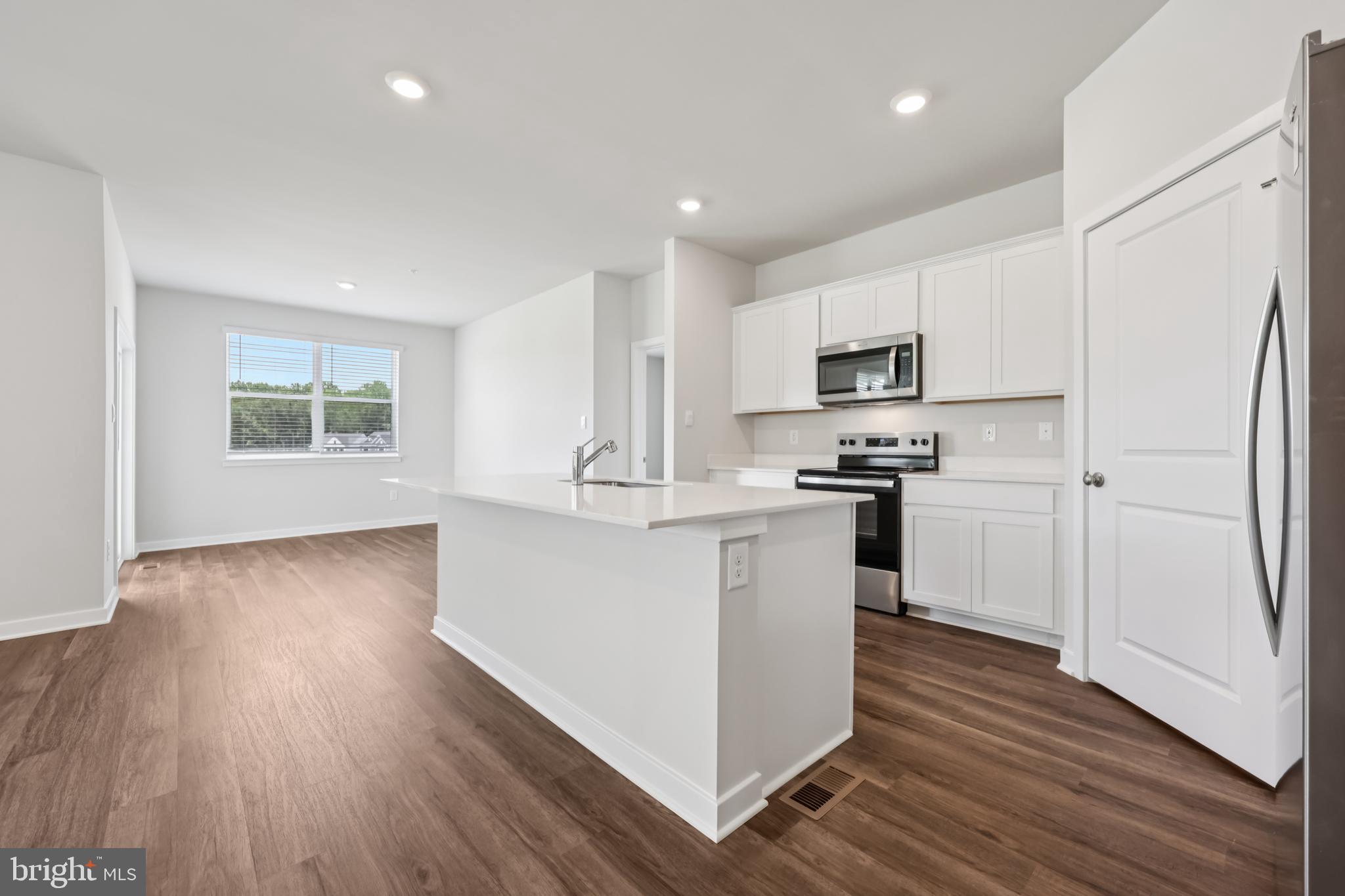 PINEGROVE - Residential