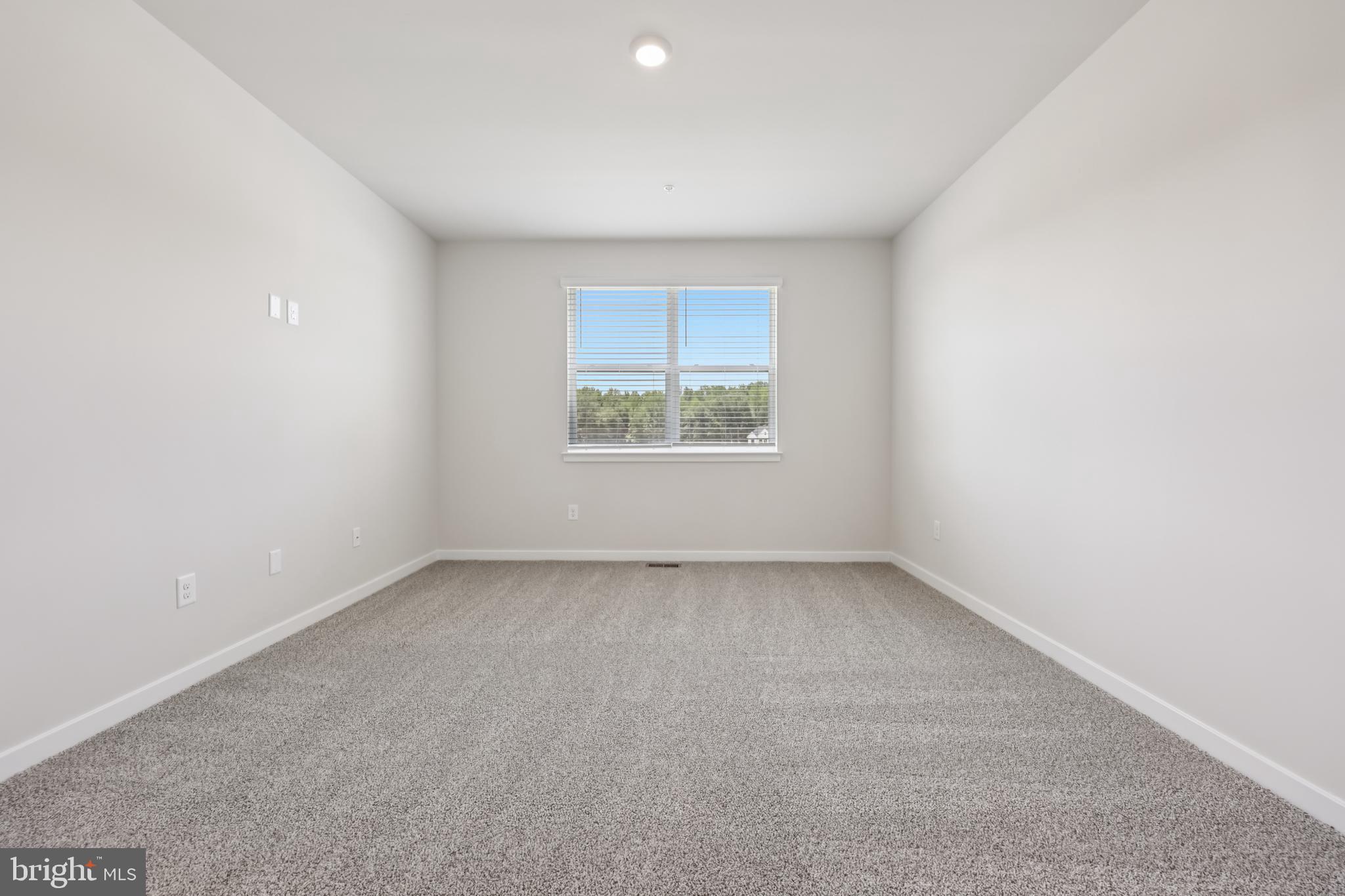 PINEGROVE - Residential