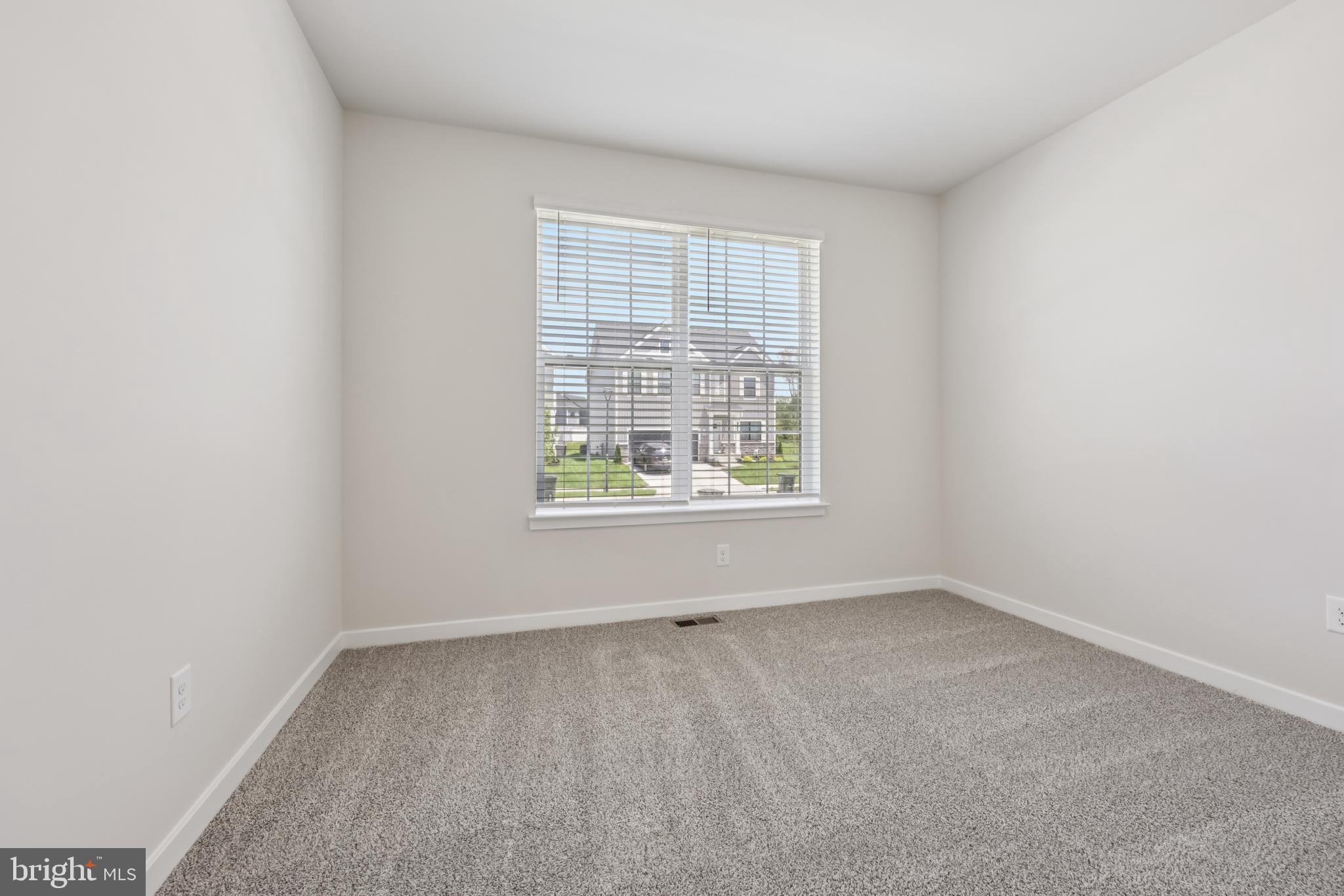 PINEGROVE - Residential