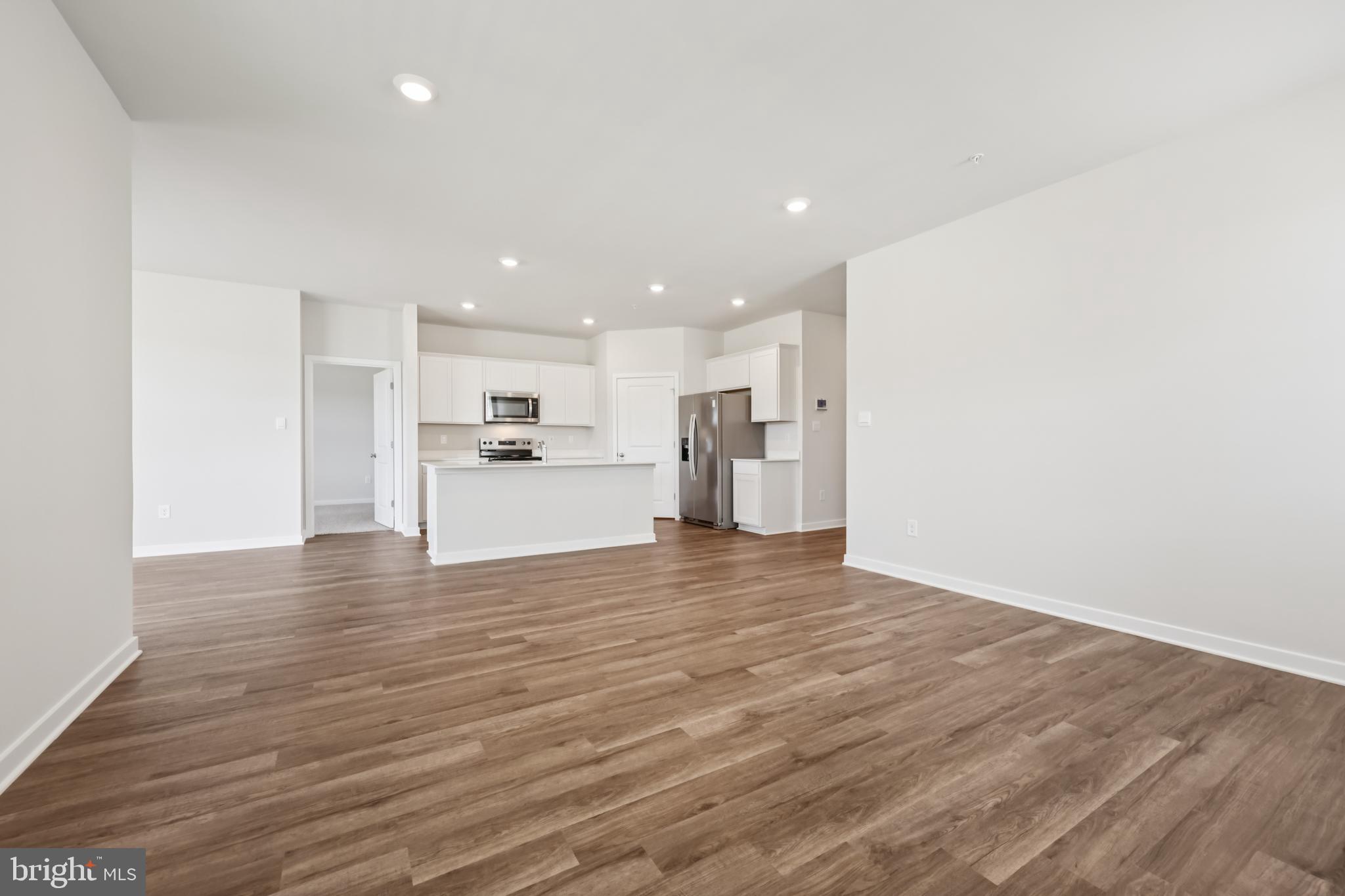 PINEGROVE - Residential