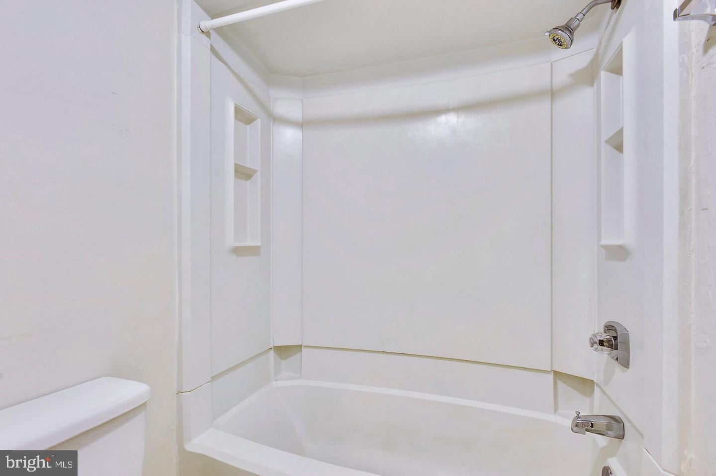 BELVEDERE CONDOMINIUM - Residential Lease