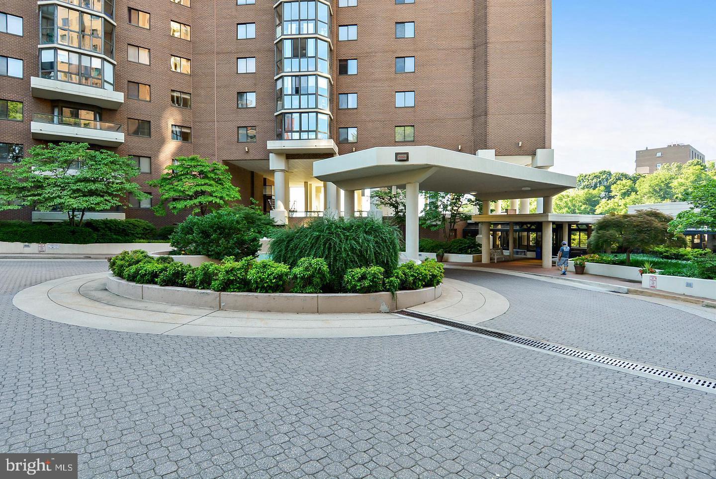 BELVEDERE CONDOMINIUM - Residential Lease