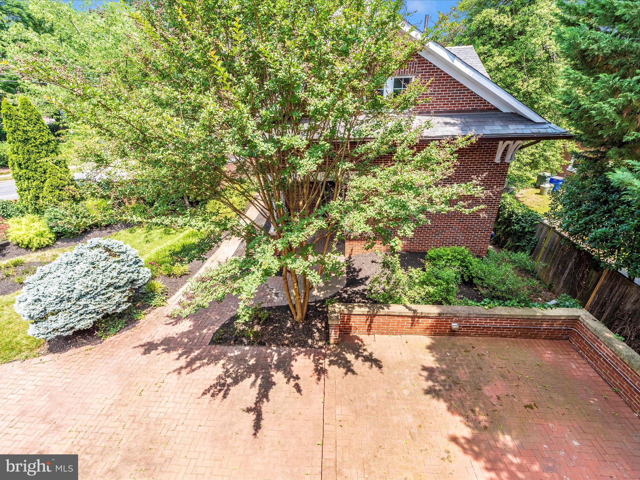 BAKER PARK - Residential