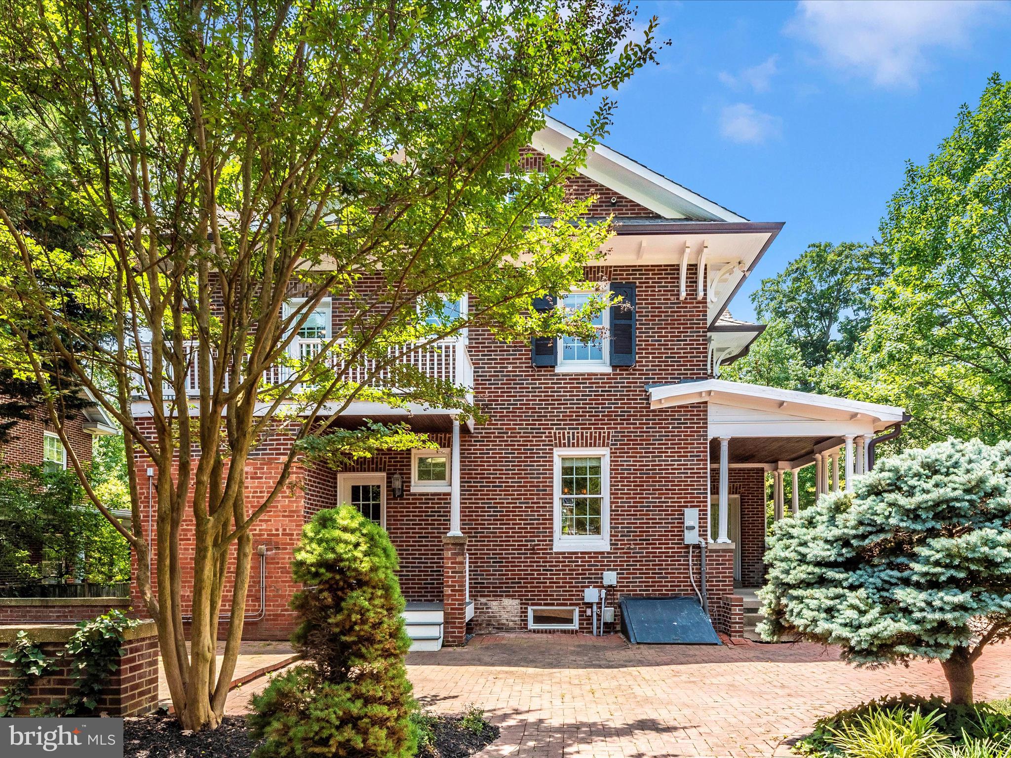 BAKER PARK - Residential