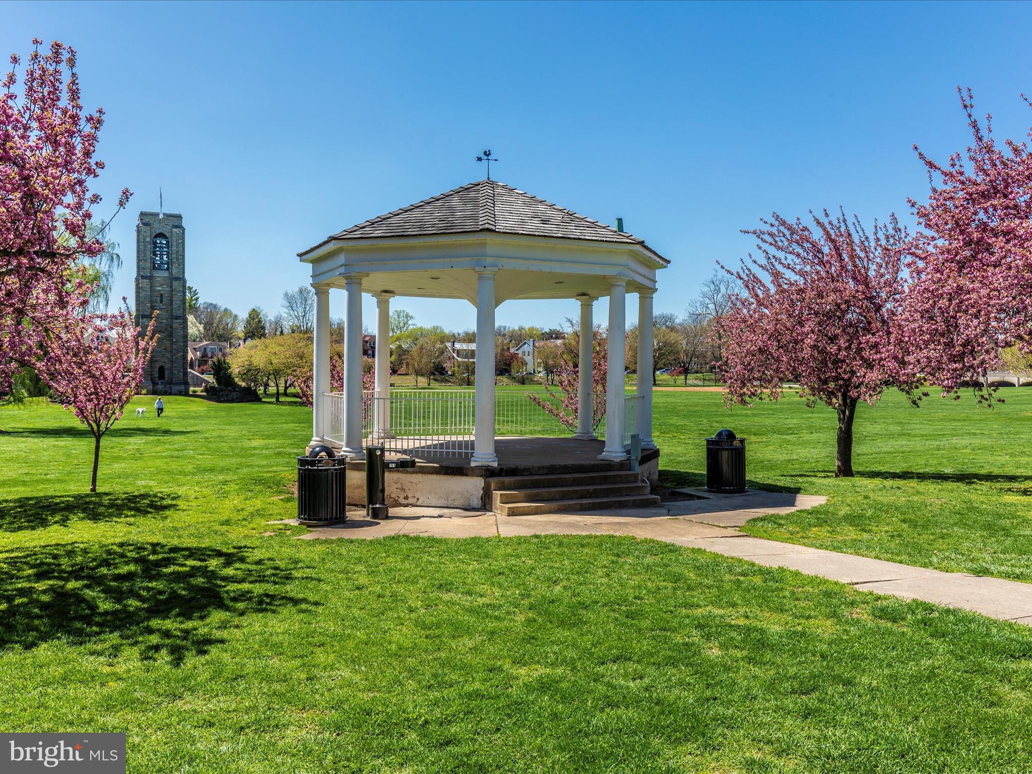 BAKER PARK - Residential