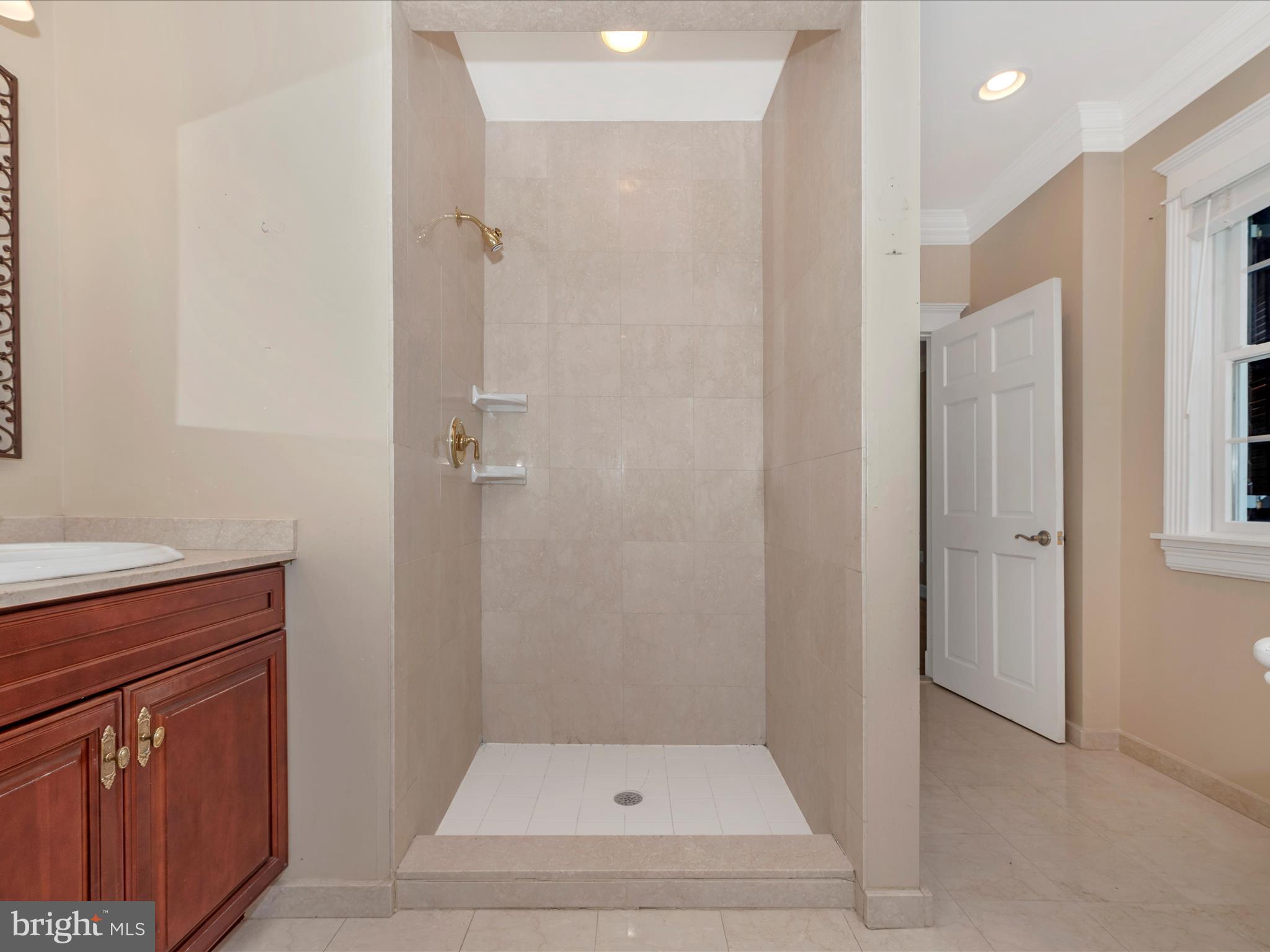 BAKER PARK - Residential