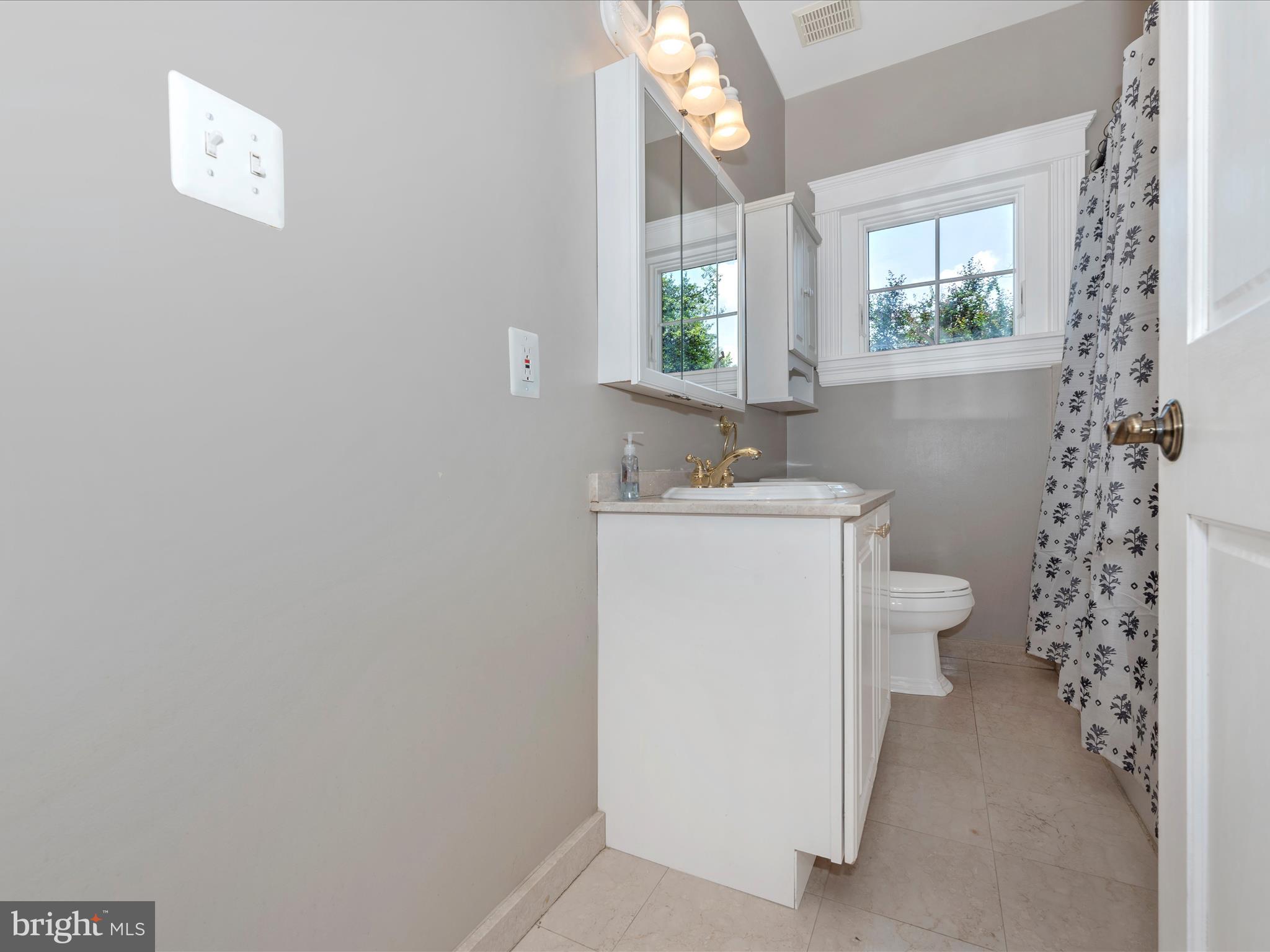 BAKER PARK - Residential