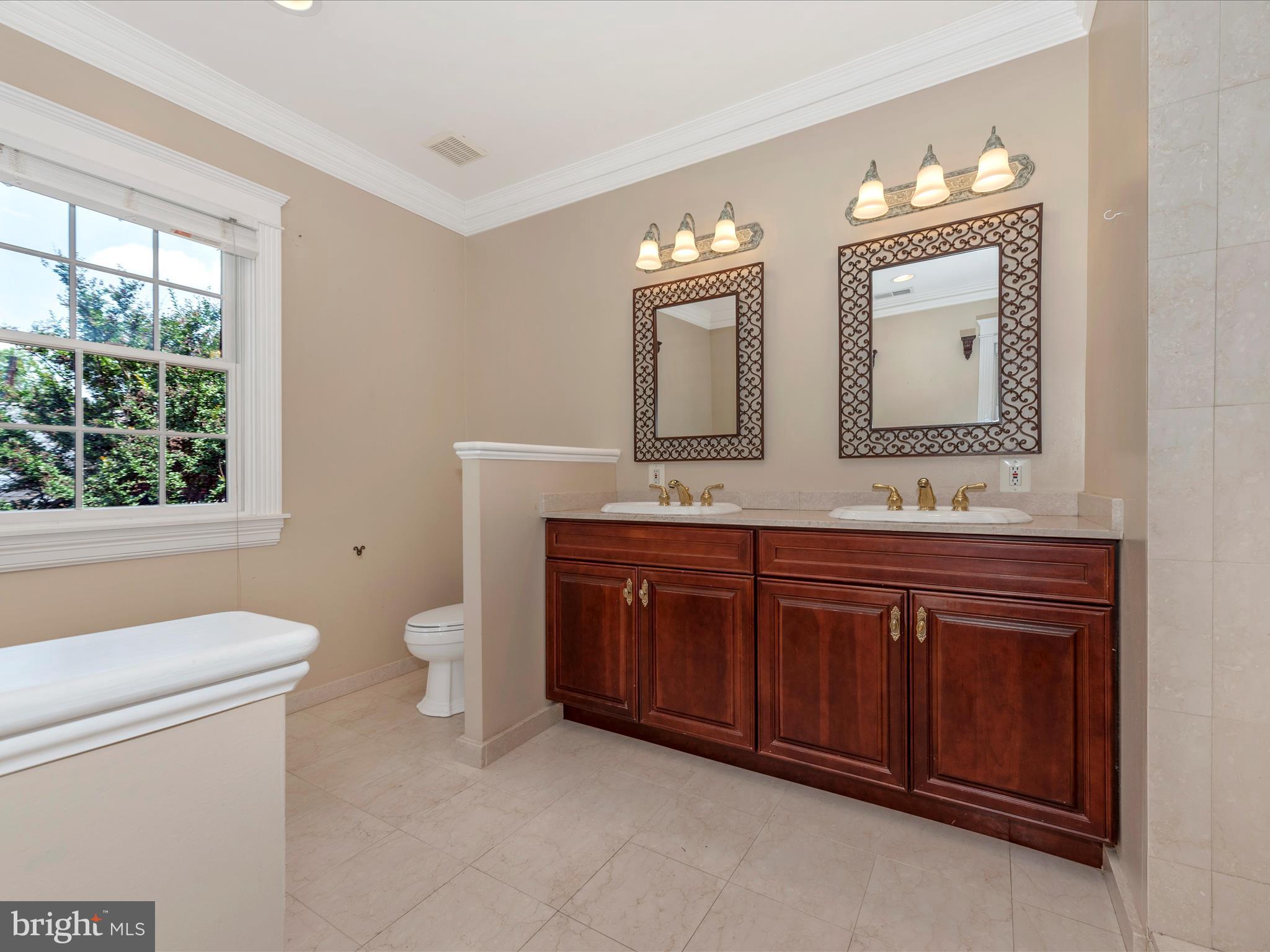 BAKER PARK - Residential