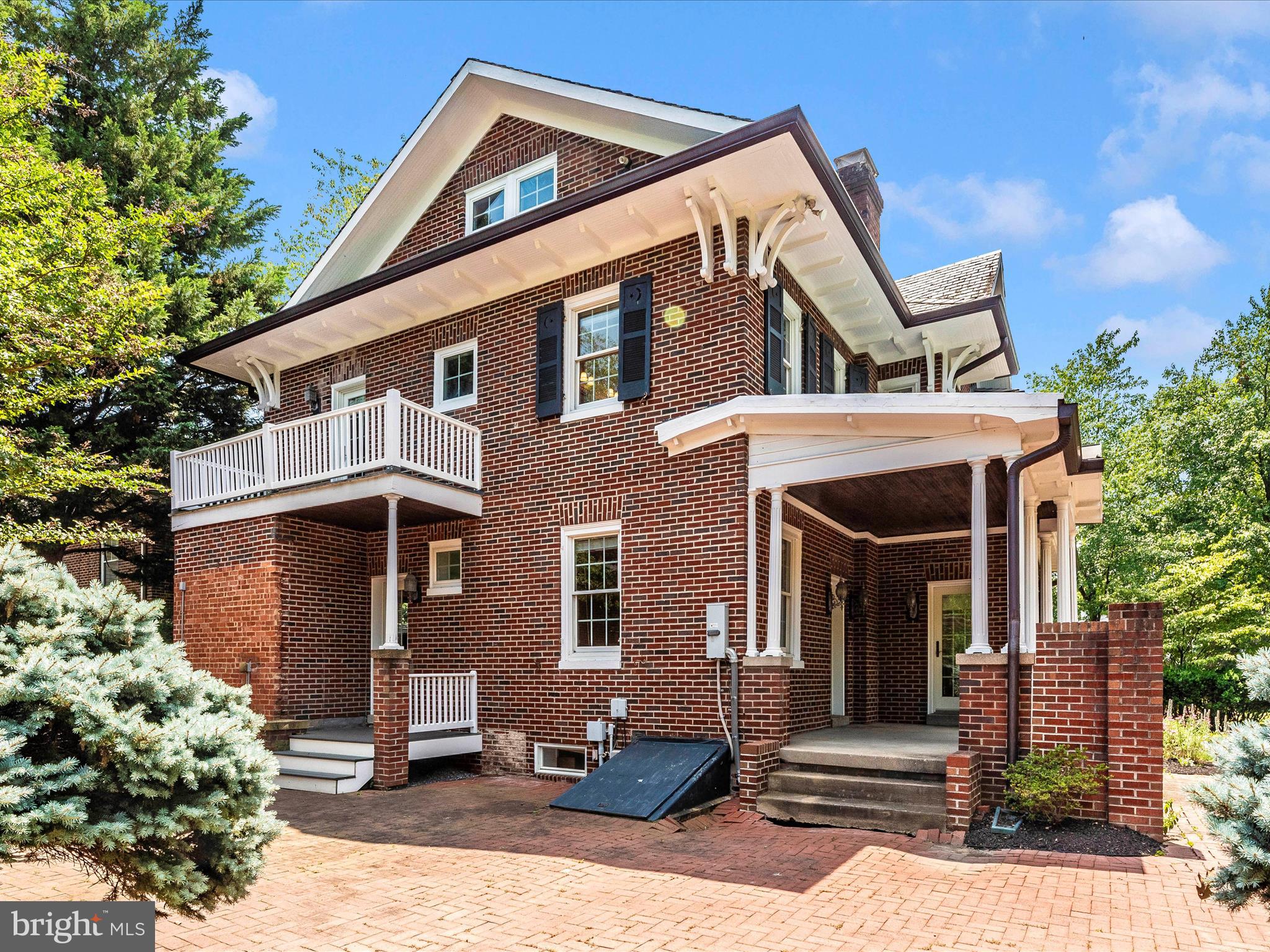 BAKER PARK - Residential