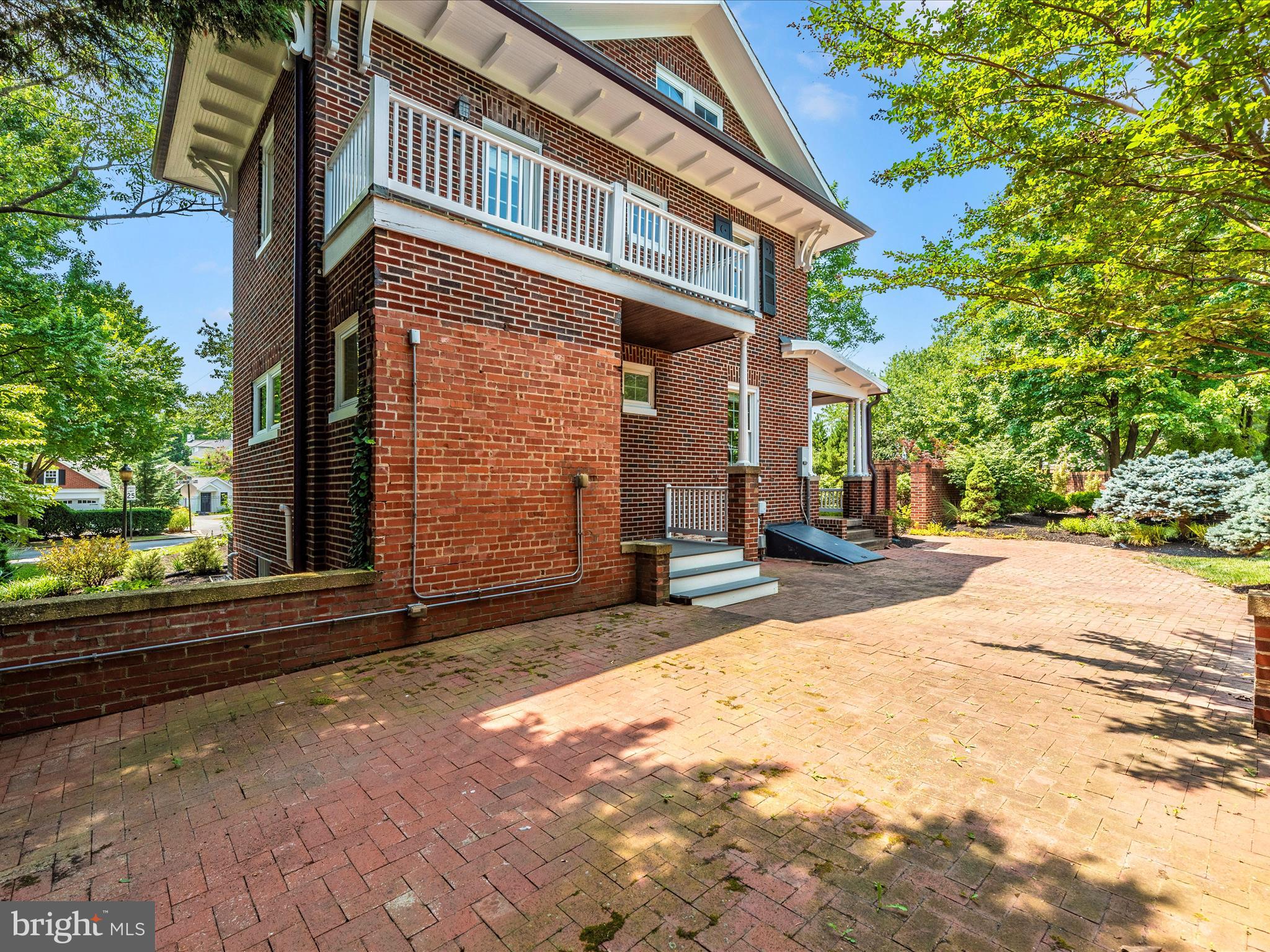 BAKER PARK - Residential