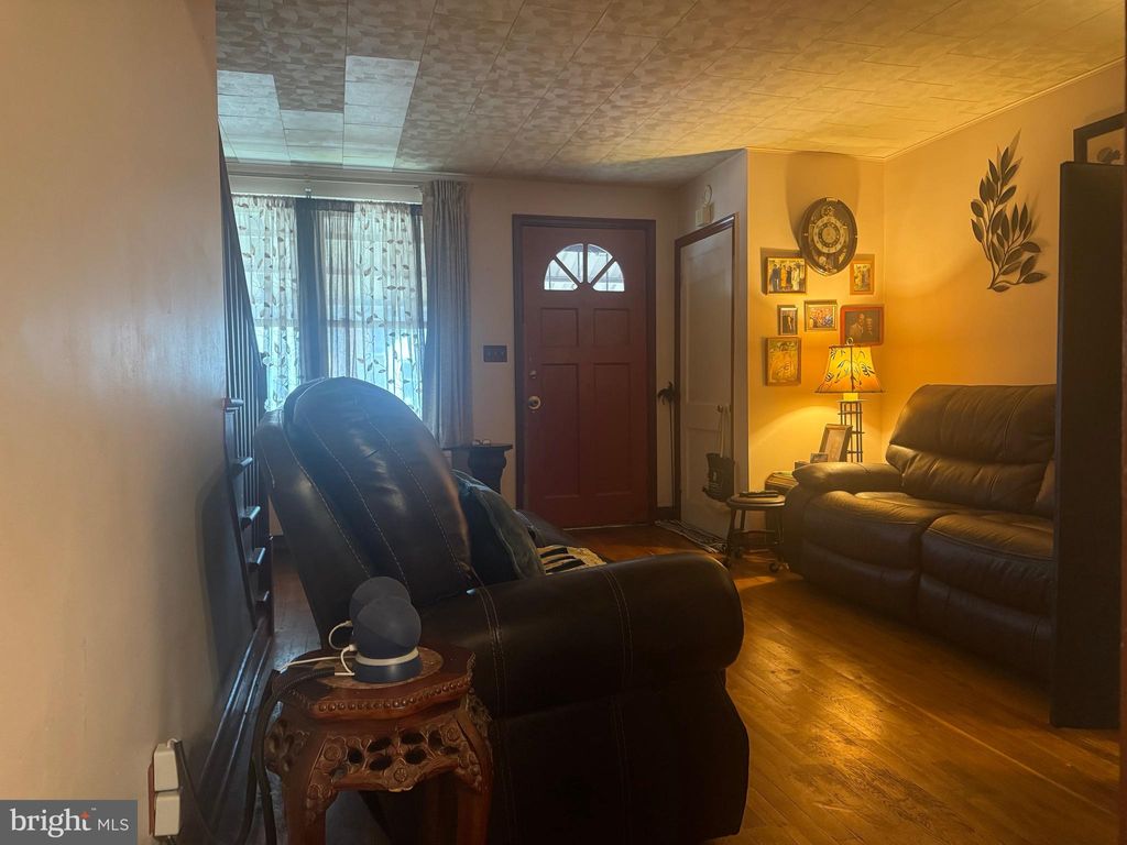 Photo of 4400 Asbury Avenue, BALTIMORE, MD 21206 (MLS # MDBA2190130)